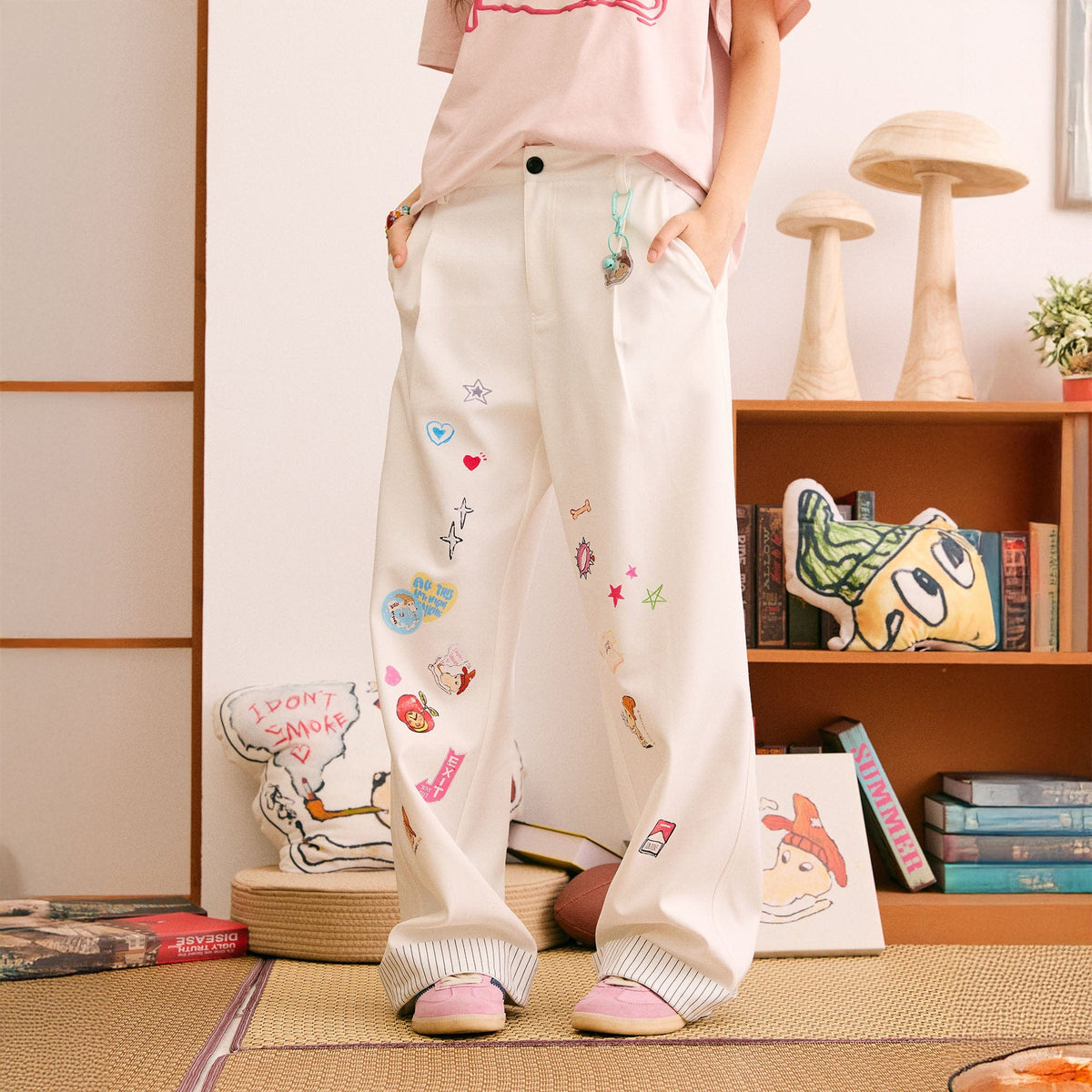 DONSMOKE Puppy Sticker Fold Striped Hem Trousers