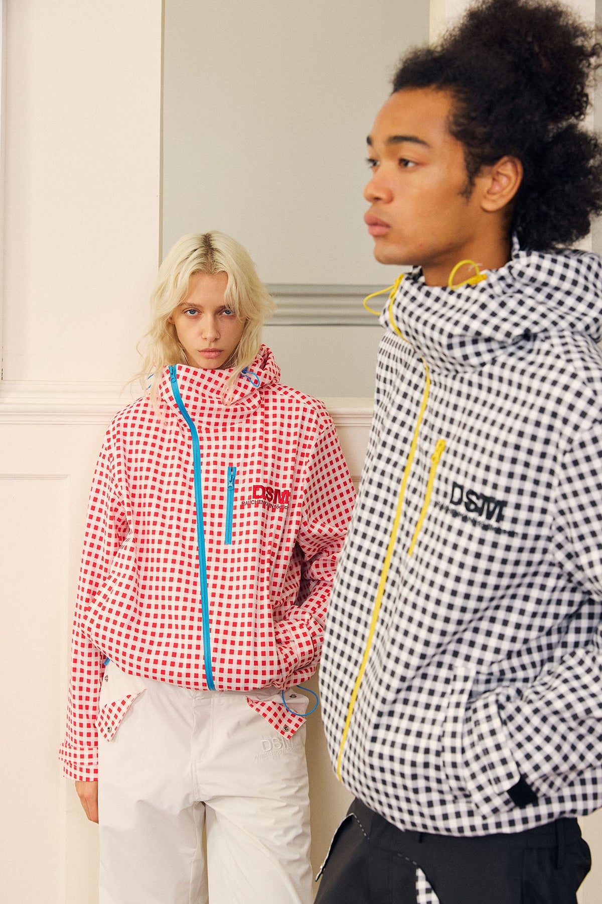 DONSMOKE Diagonal-Zip Check Teflon Windbreaker