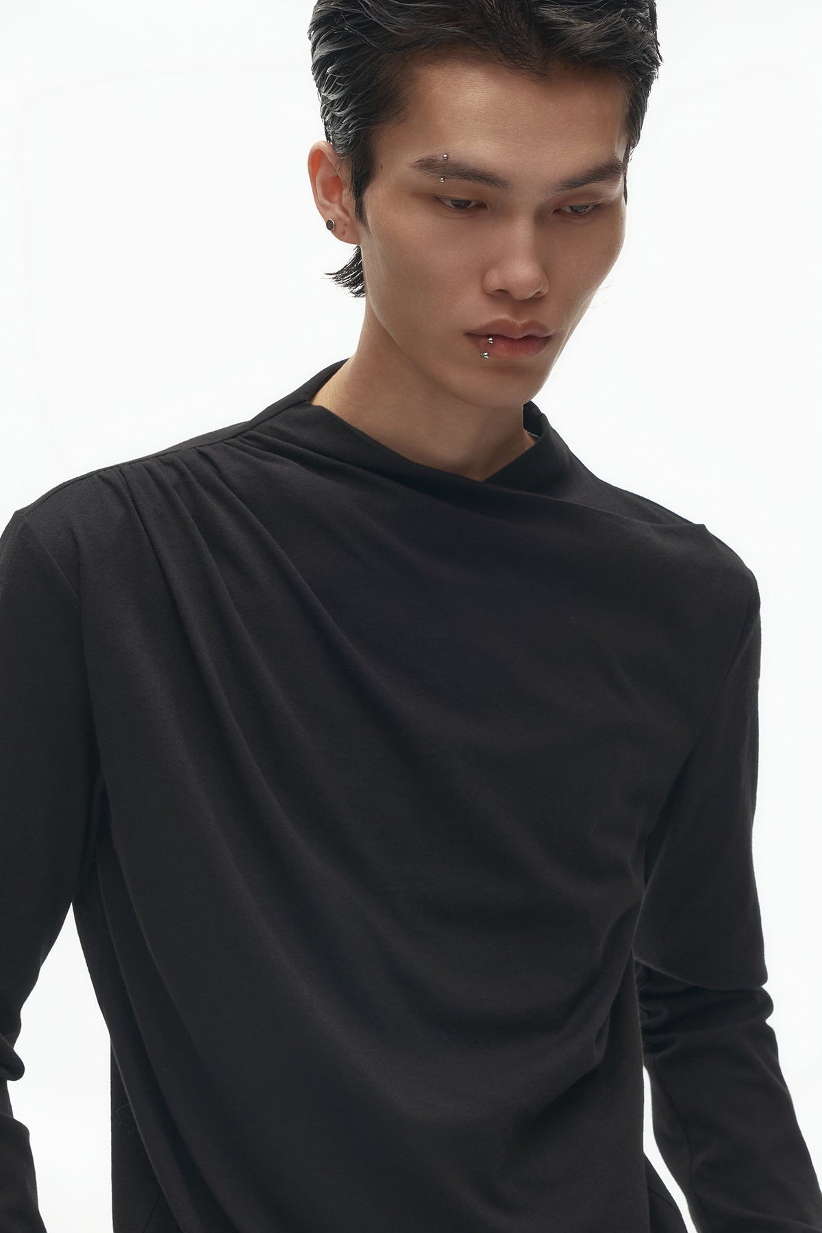 SAVAGEGROWTHWORLD Asymmetrical Drape Long-Sleeve Tee