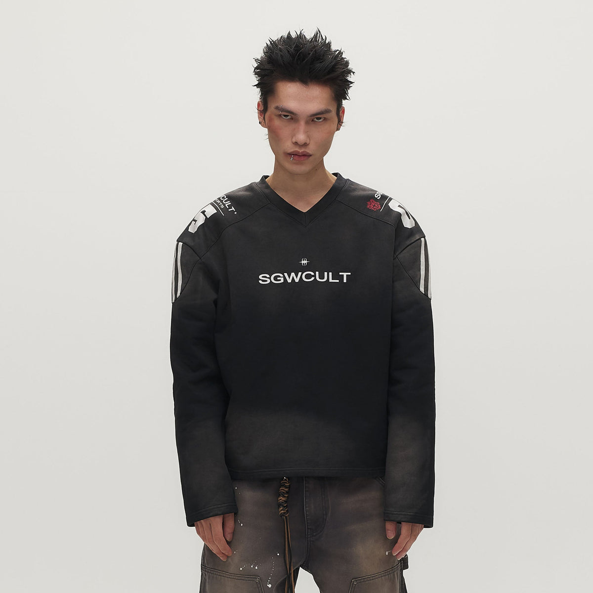 SAVAGEGROWTHWORLD Athletic Distressed Patch Sweatshirt