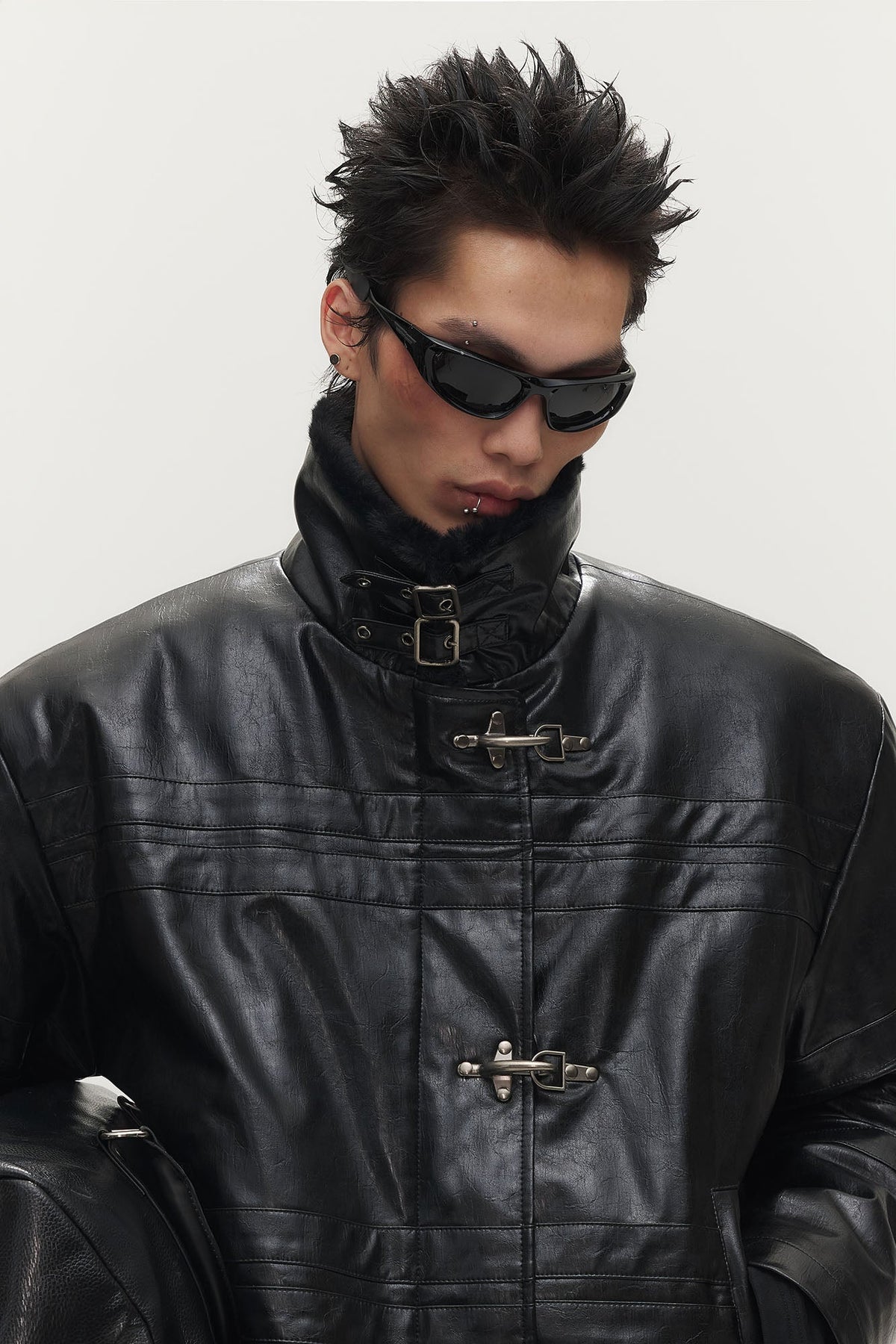 SAVAGEGROWTHWORLD Hook Buckle Faux Leather Puffer Jacket