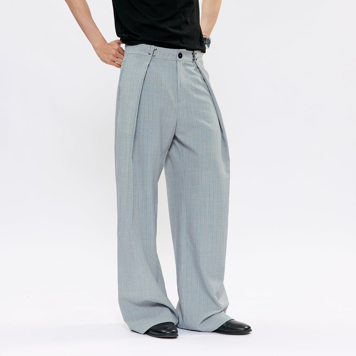 KREATE Pleated Pinstripe Wide-Leg Trousers