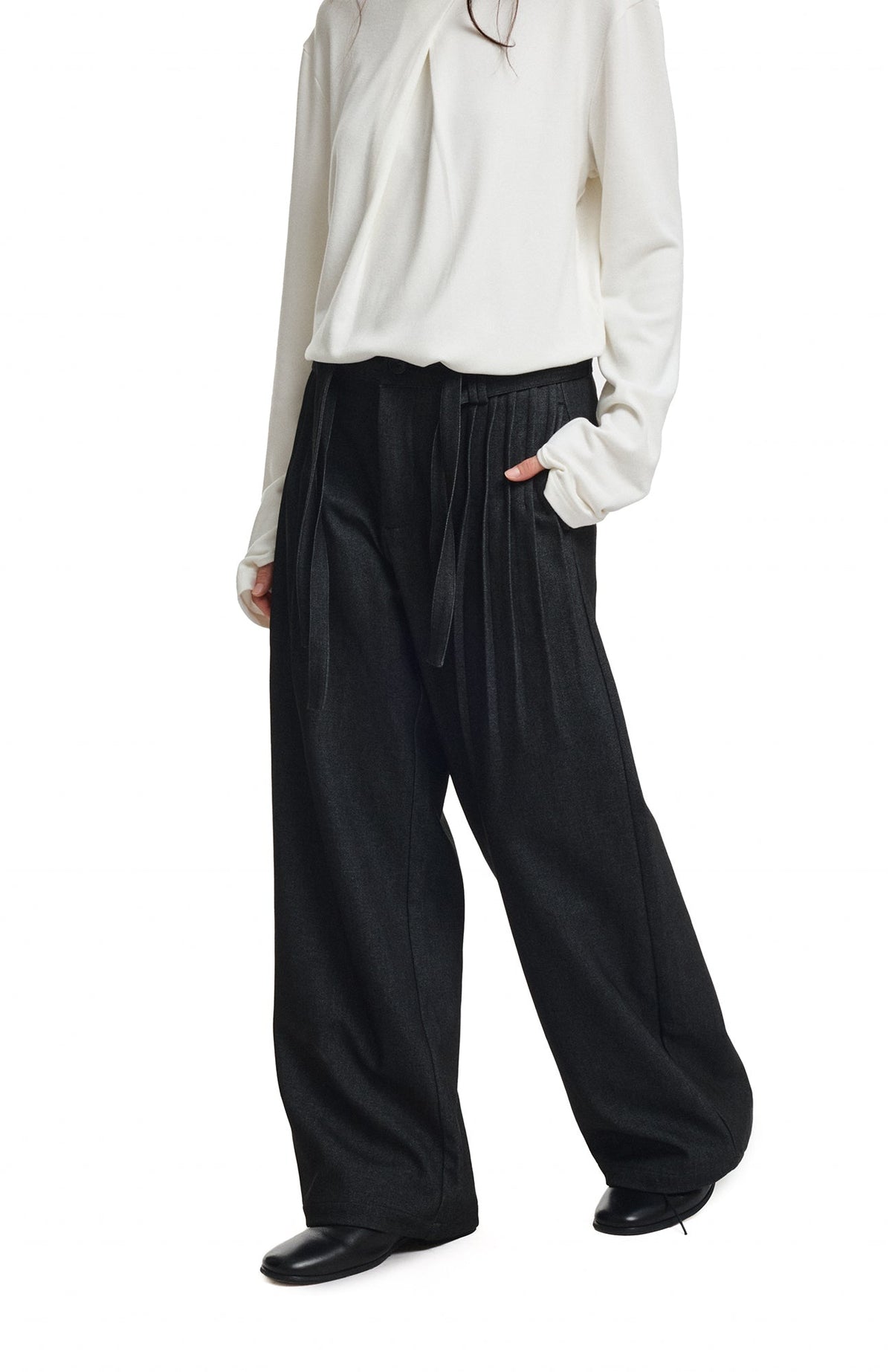 KREATE Double Belt Pleated Wide-Leg Trousers