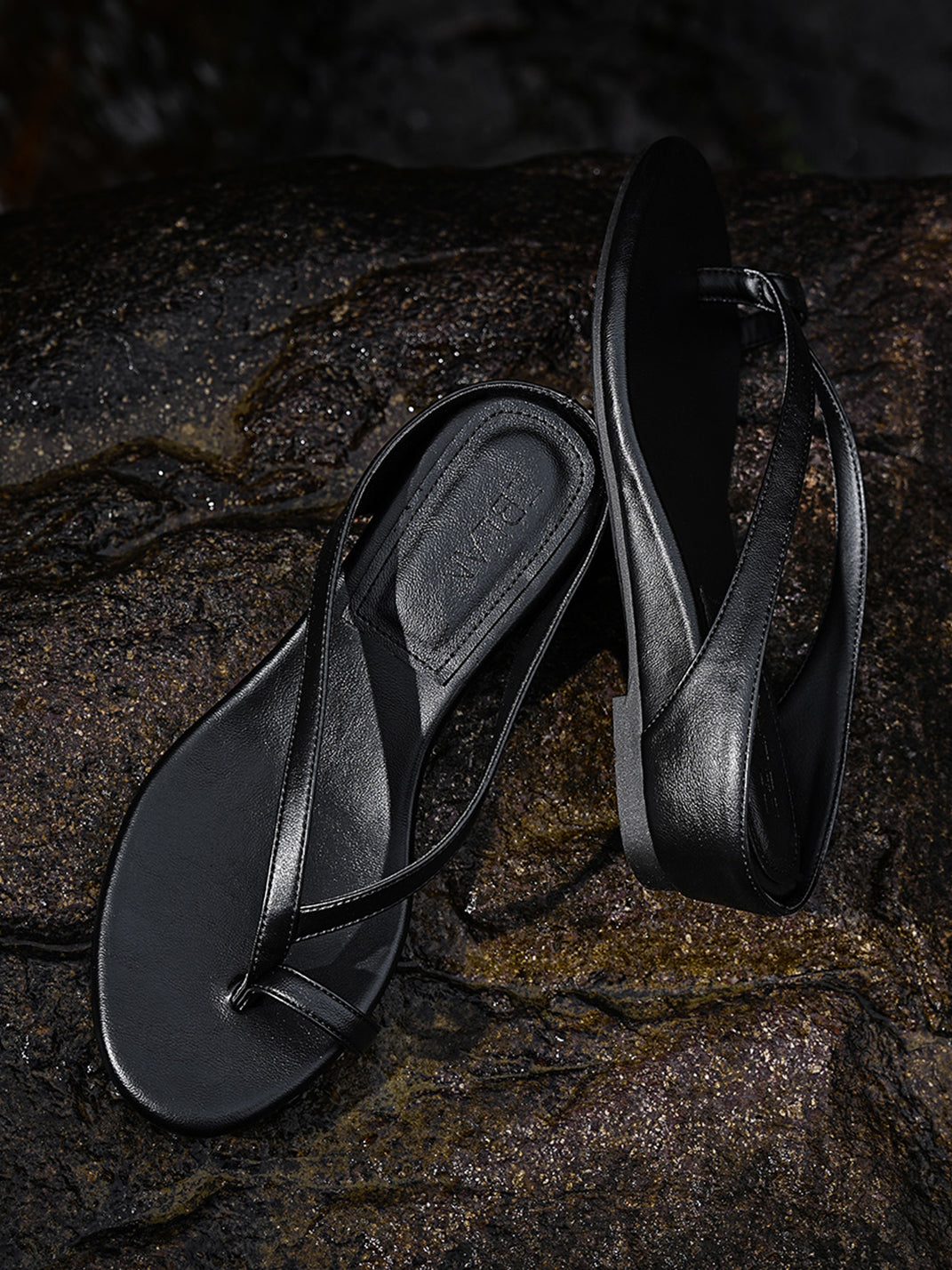 Toe Ring Wedge Flip-Flop Sandals