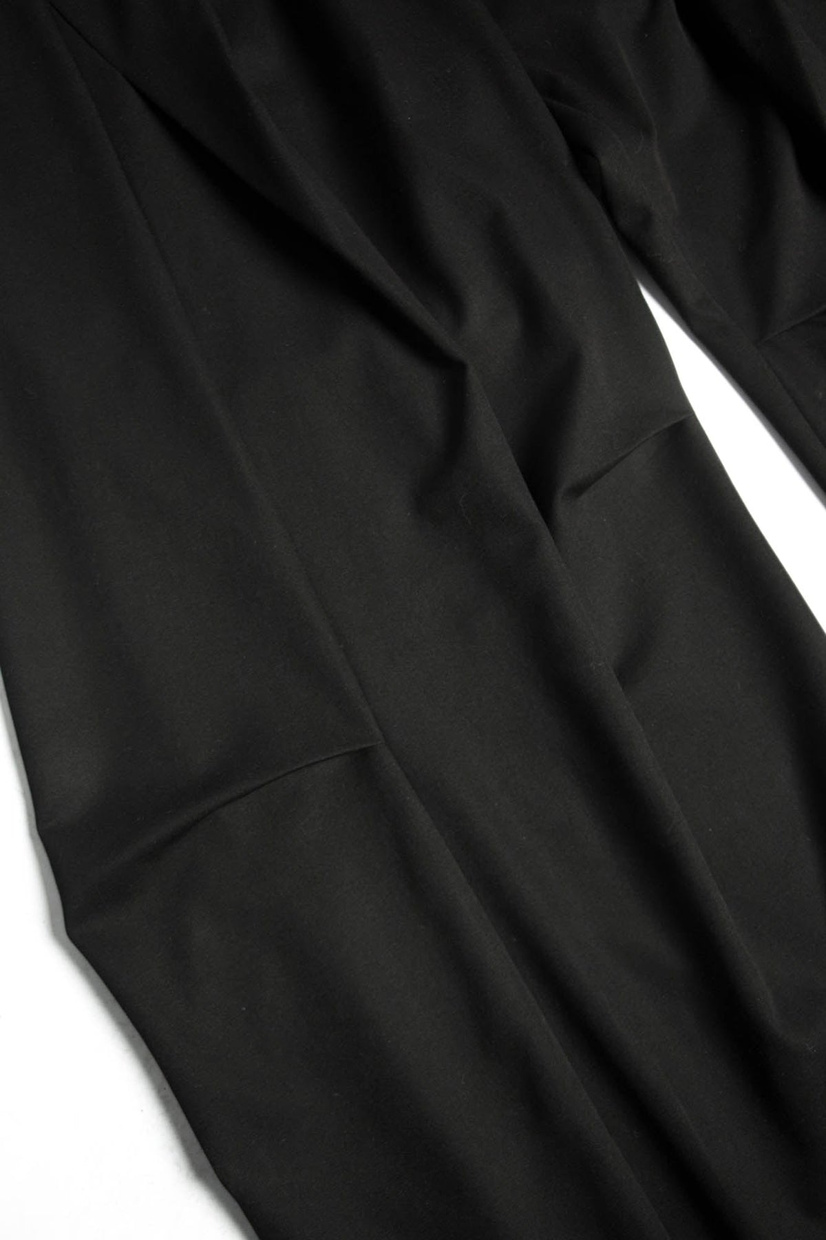 RELABEL Pleated Drape Wide-Leg Trousers