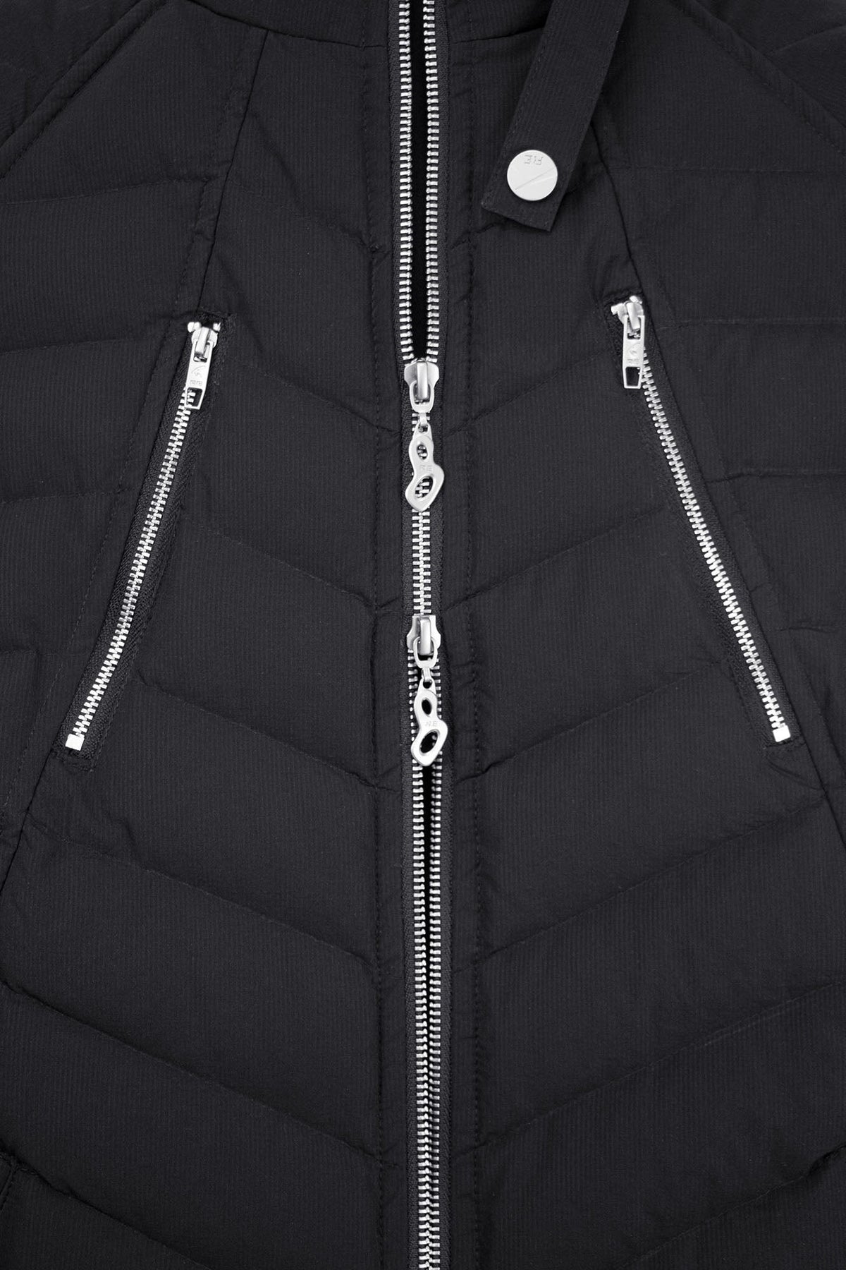 RELABEL V-Segment Ribcage Puffer Jacket Black