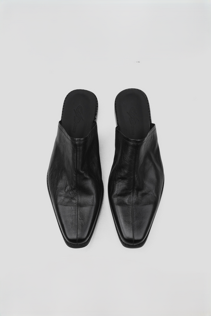 Pointed Horsehide Mule Shoes