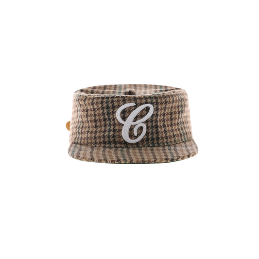 6CRAYON Retro Embroidered Flat-Brim Baseball Cap