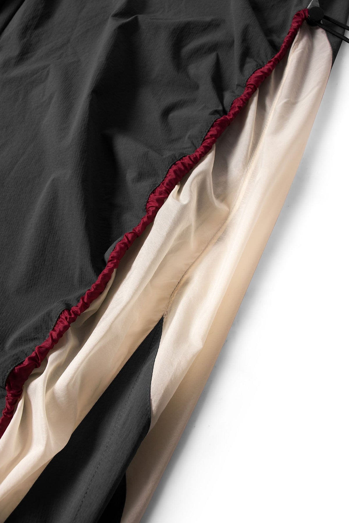 RELABEL Contrast Spliced Fold-Side Drawstring Pants