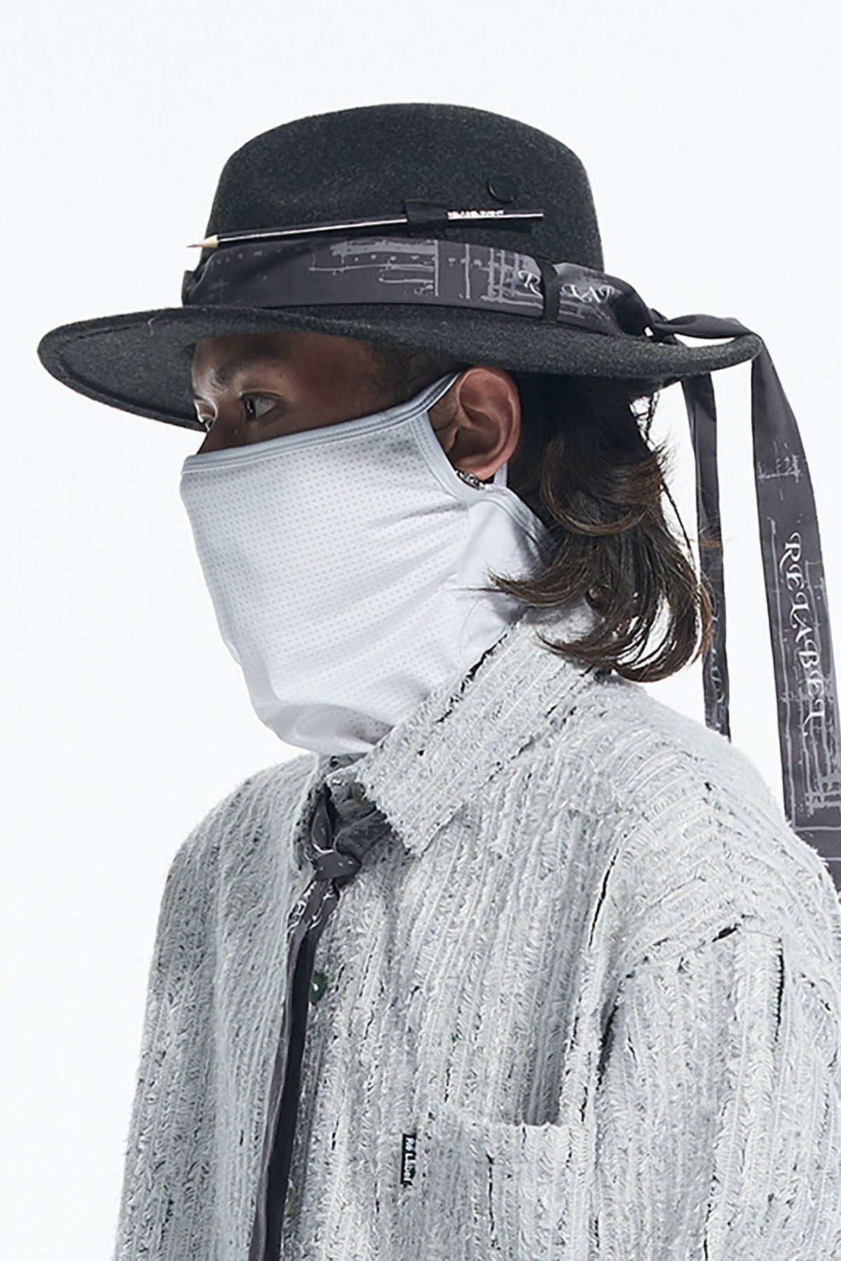 RELABEL Wool Felt Detachable Silk-Scarf Fedora Hat