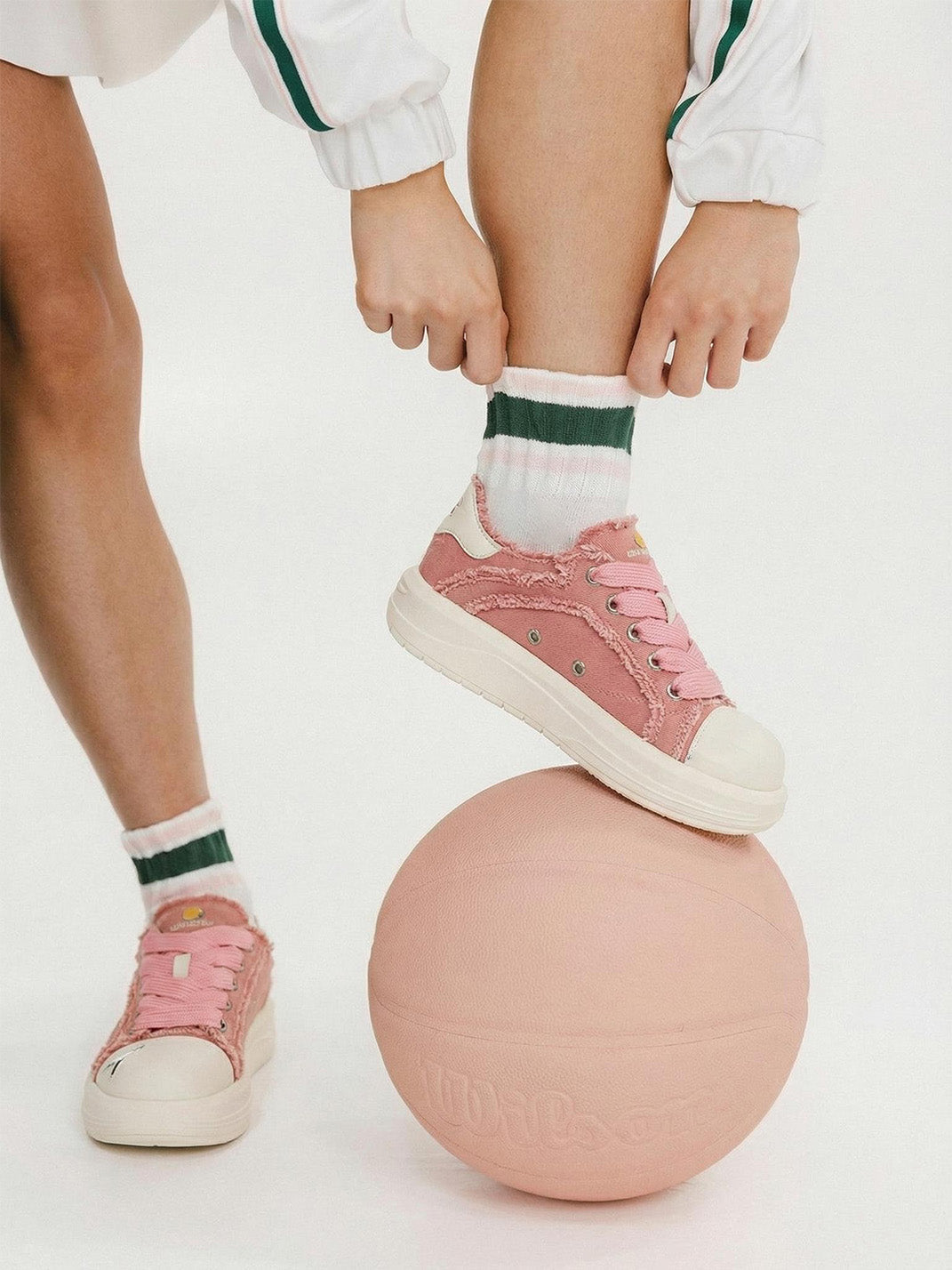 Pink Beluga Platform Skate Sneakers