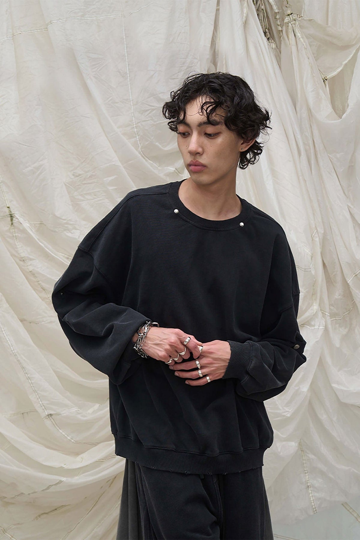 RELABEL Detachable-Hood Distressed Ripped Sweatshirt