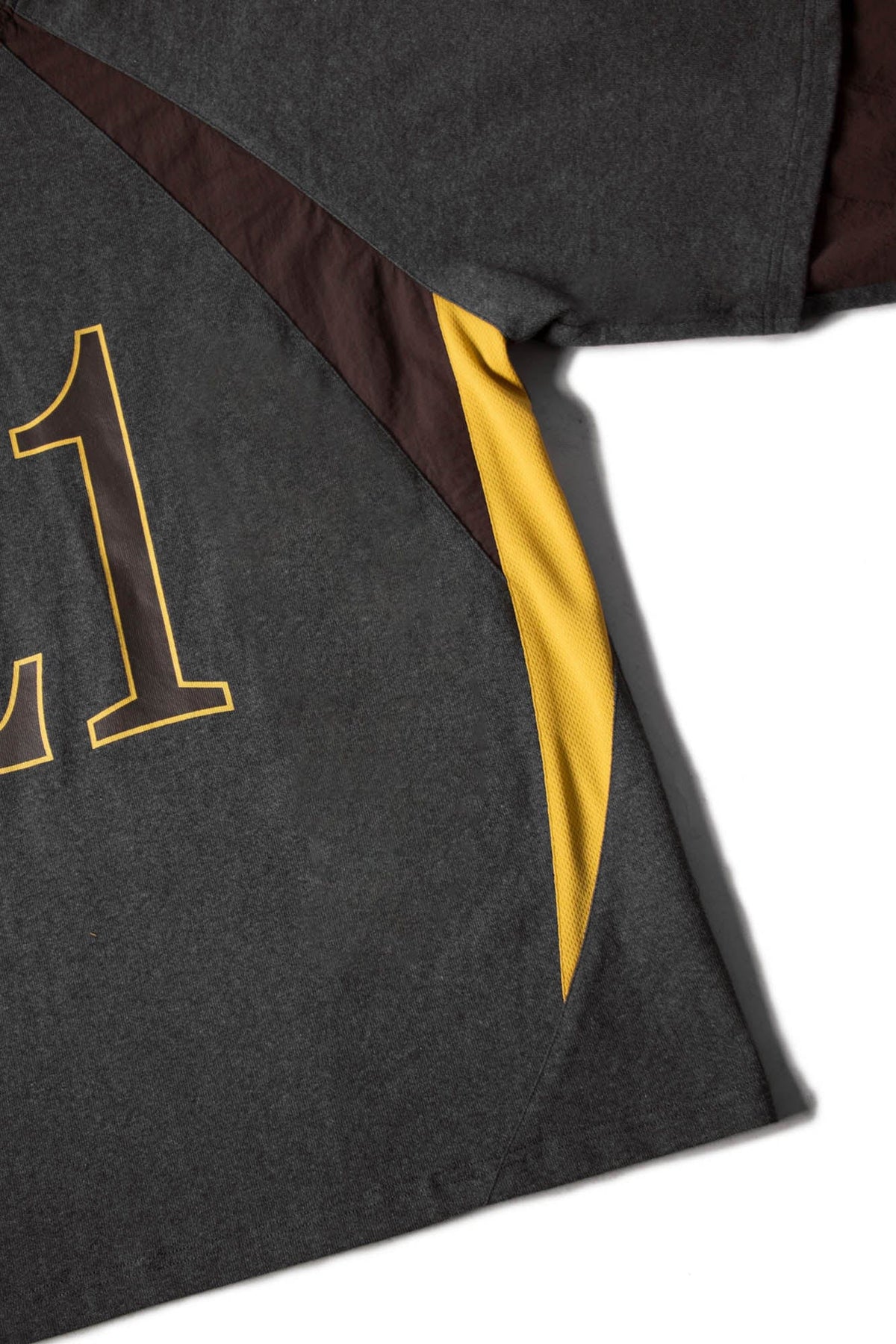 RELABEL No.21 Spliced Layered Long-Sleeve Tee