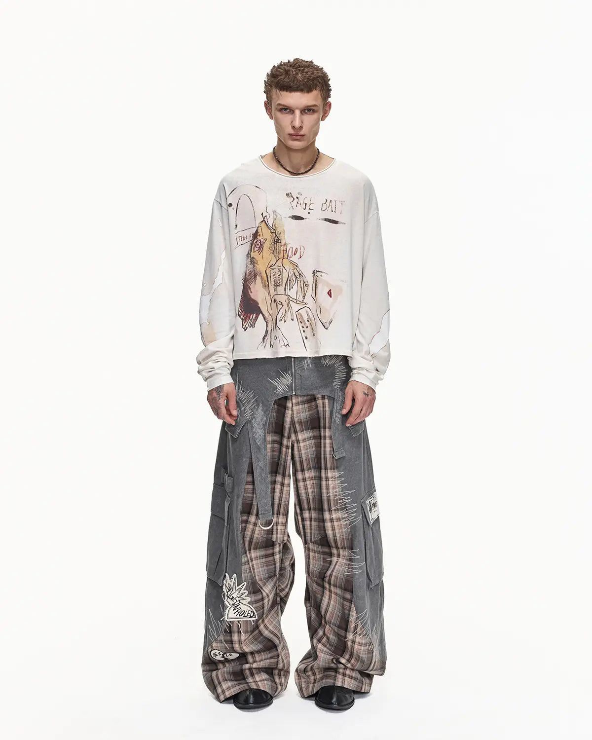 EMO Curved Sleeve Sweatshirt with "Bait & Follow" Theme