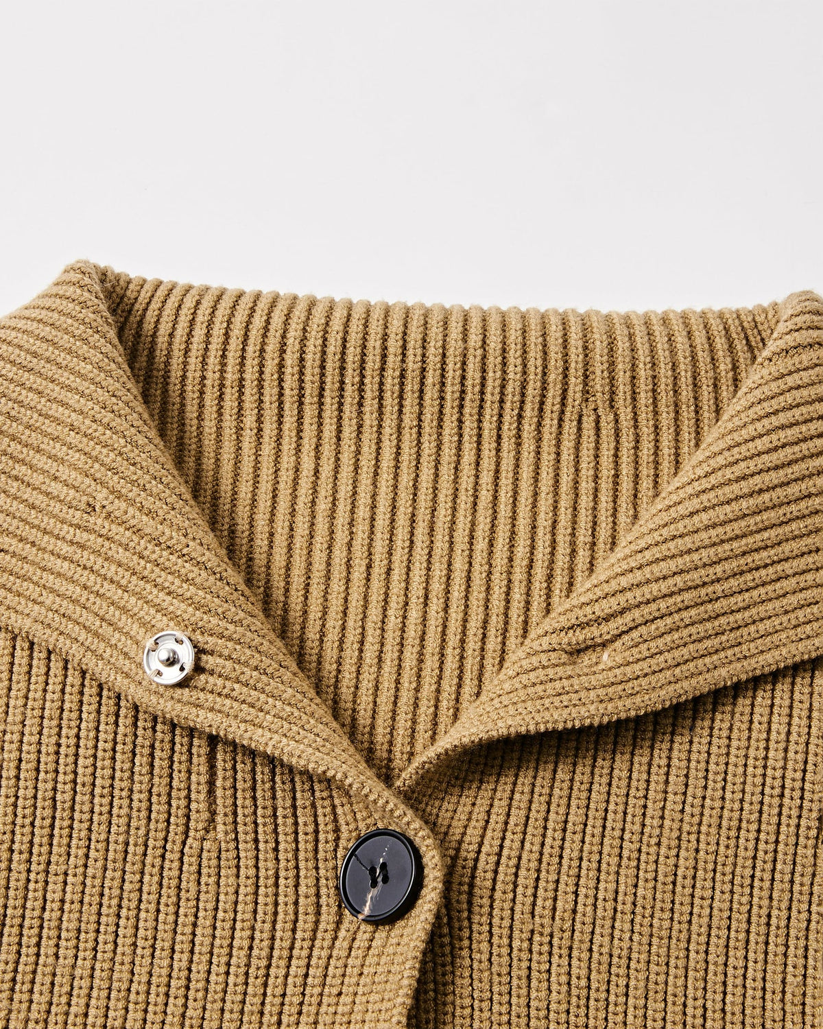 KREATE High-Collar Big-Pocket Button-Up Knitted Jacket