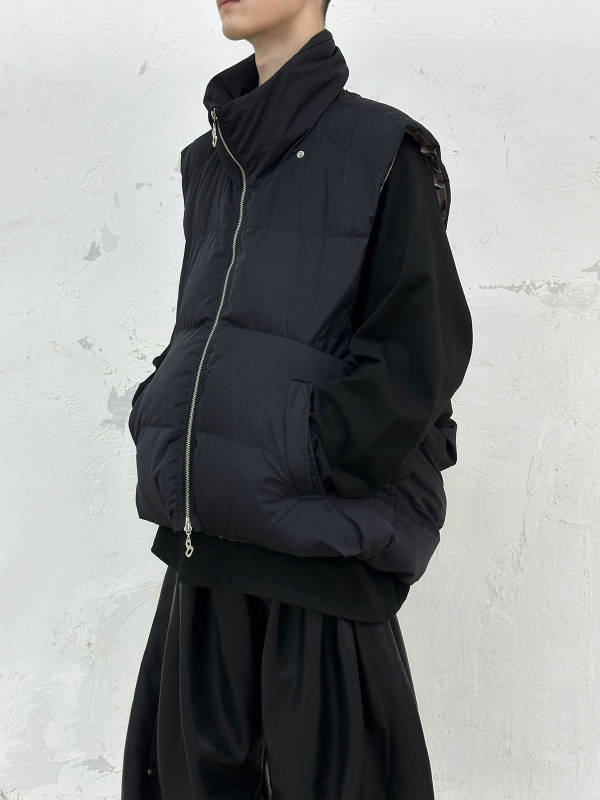 RELABEL Reversible Detachable Hooded Insulated Vest