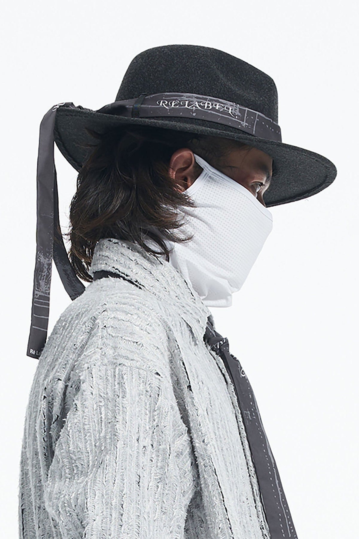 RELABEL Wool Felt Detachable Silk-Scarf Fedora Hat
