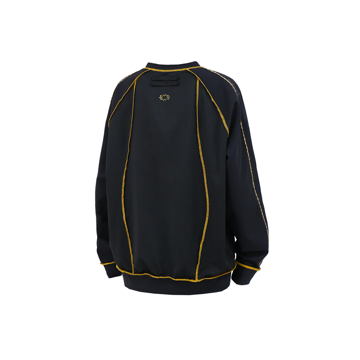 RELABEL Contrast Stitch Graphic Long-Sleeve Tee