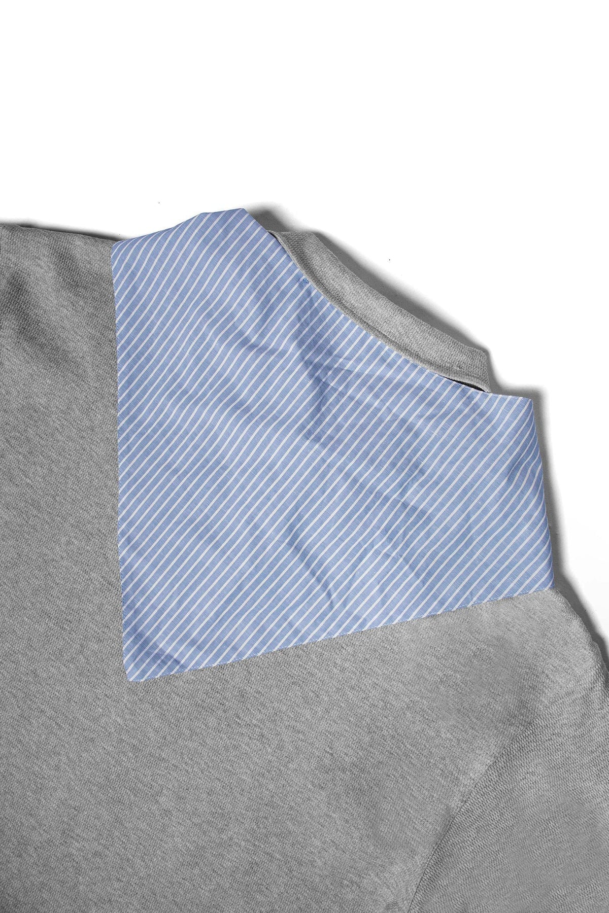 RELABEL Striped Sailor Collar Tie Sweatshirt