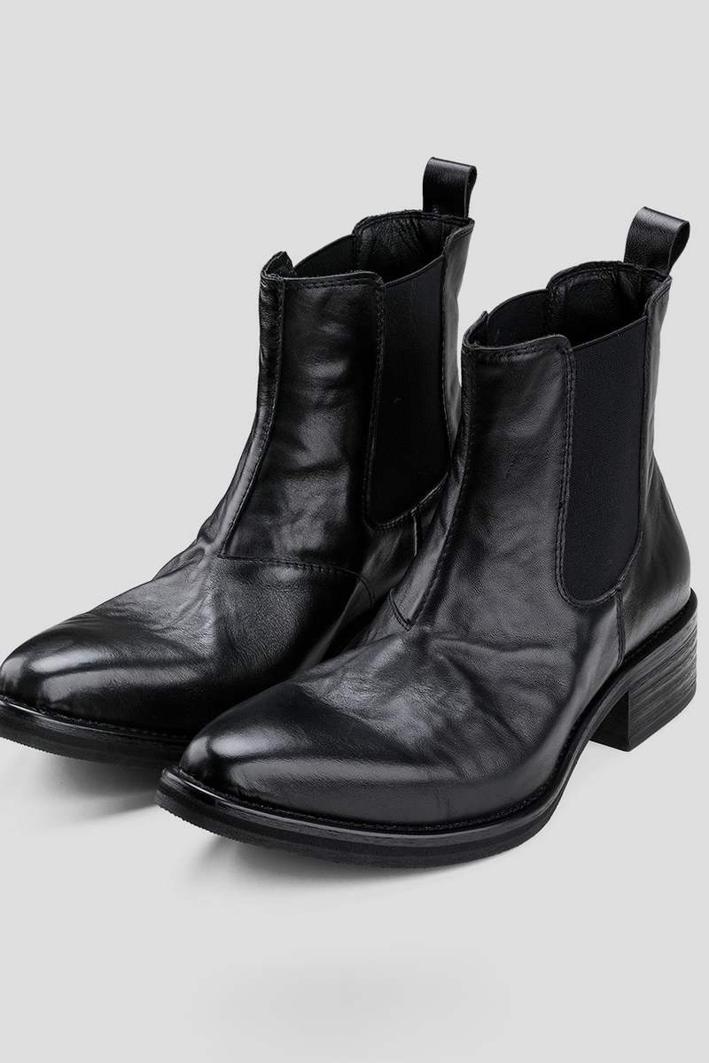 Pointed Platform Chelsea Boots