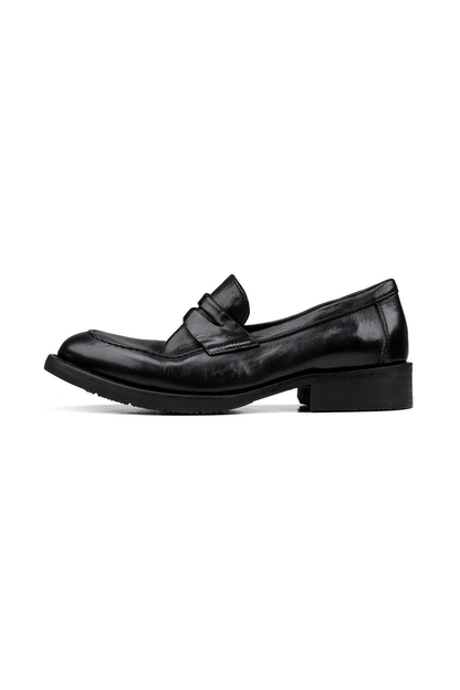 Distressed Pointed Loafer Shoes