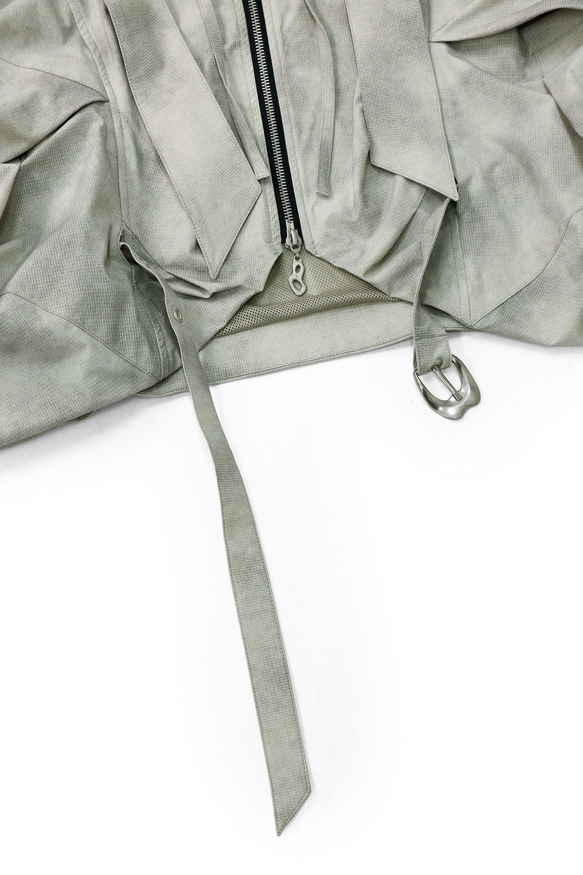 RELABEL Detachable Hood Big-Pocket Vest