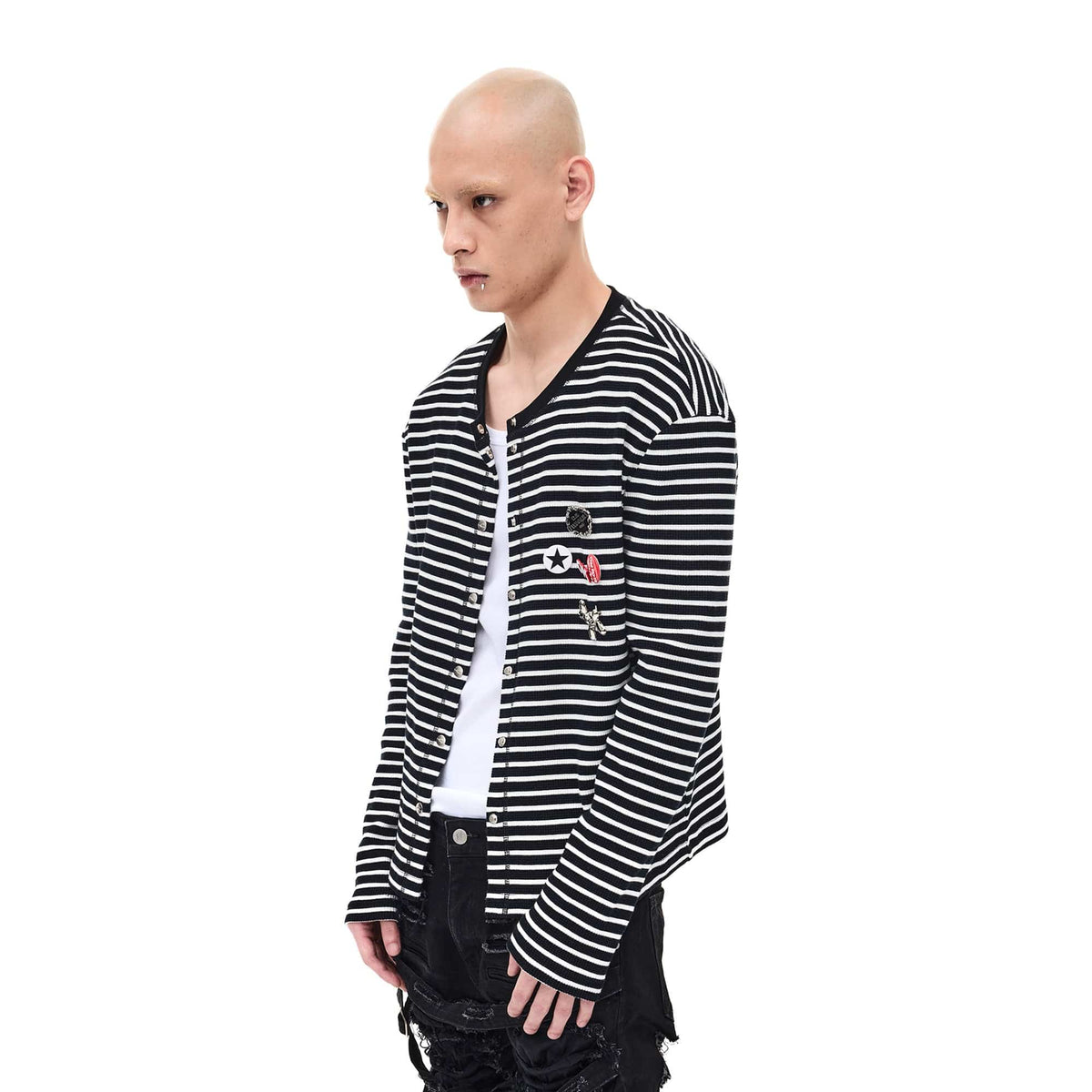 WHISTLEHUNTER Striped Badge Snap Slim Cardigan