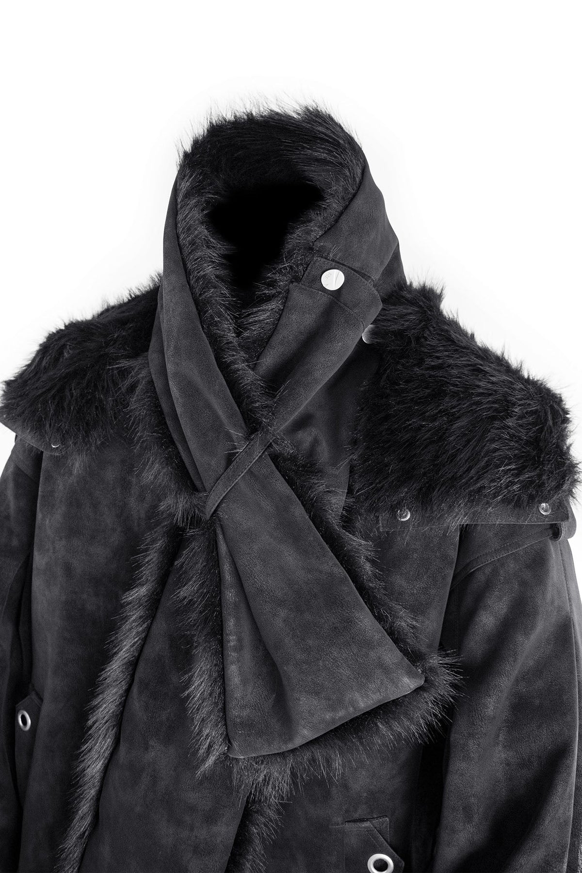 RELABEL Detachable Plush Scarf Hooded Suede Jacket Black