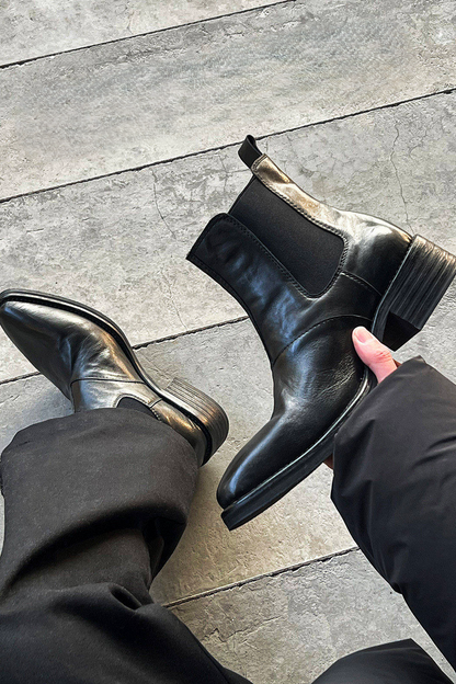 Pointed Platform Chelsea Boots