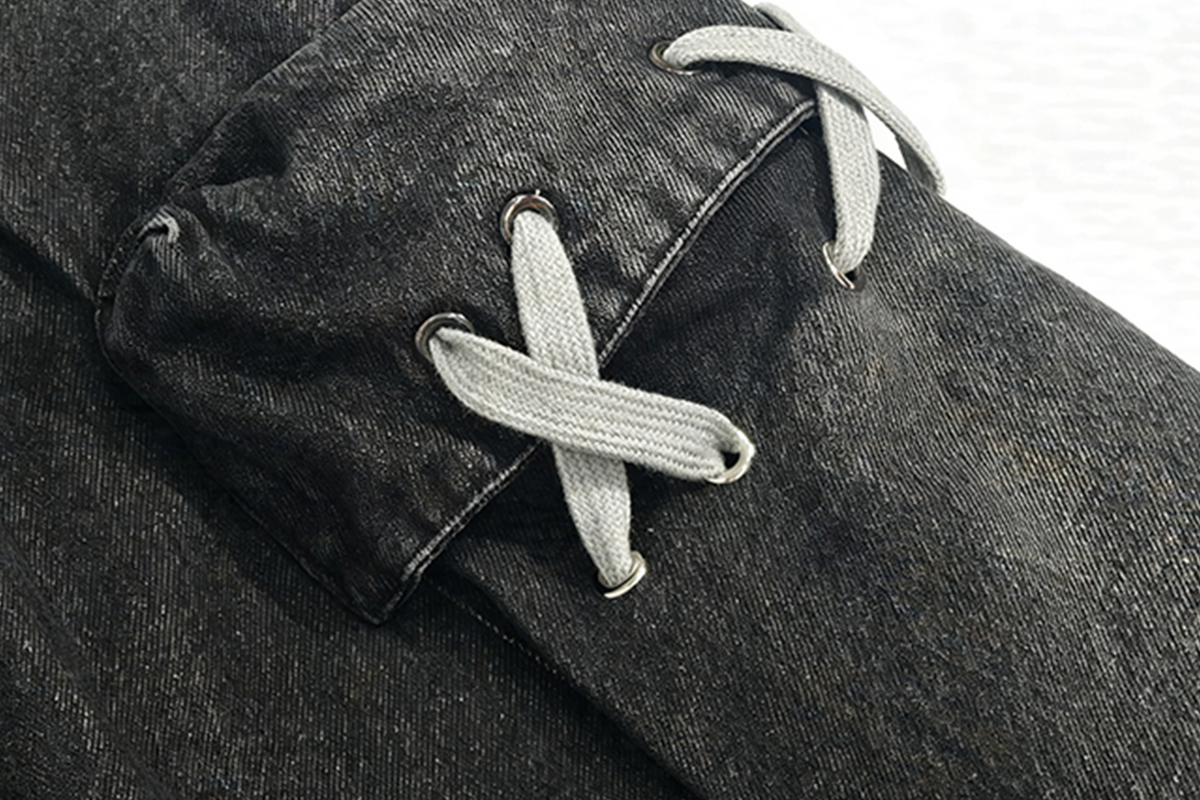 UUCSCC Multi-Pocket Curved Wide-Leg Denim Cargo Pants