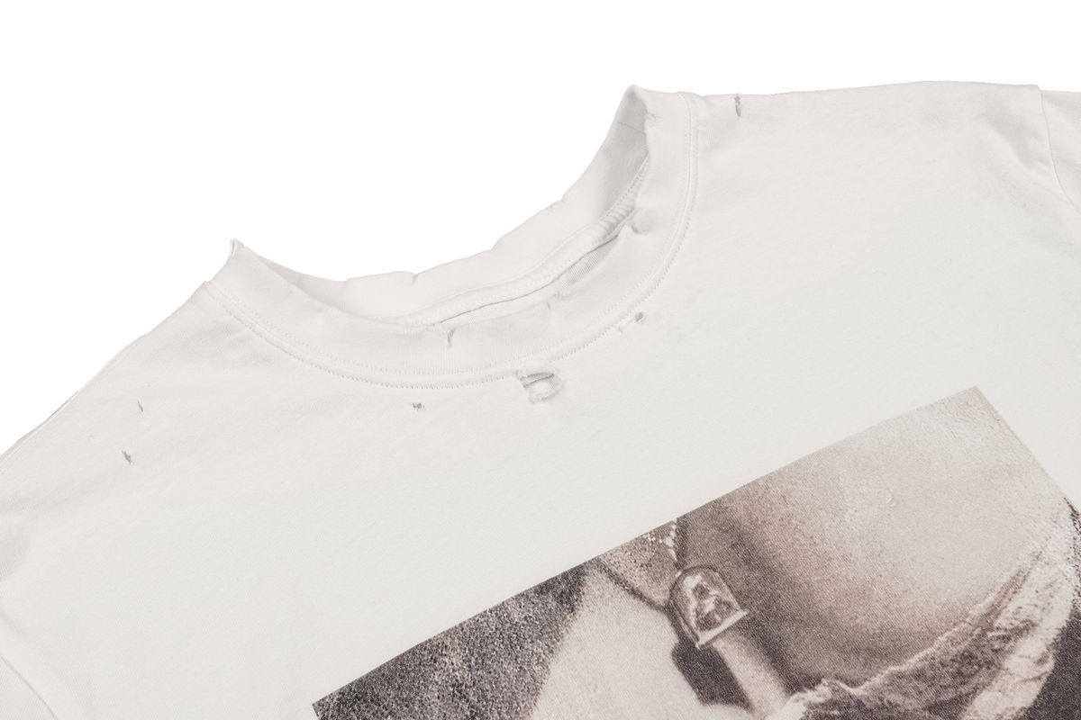UNDERWATER Retro Punk Graphic T-Shirt