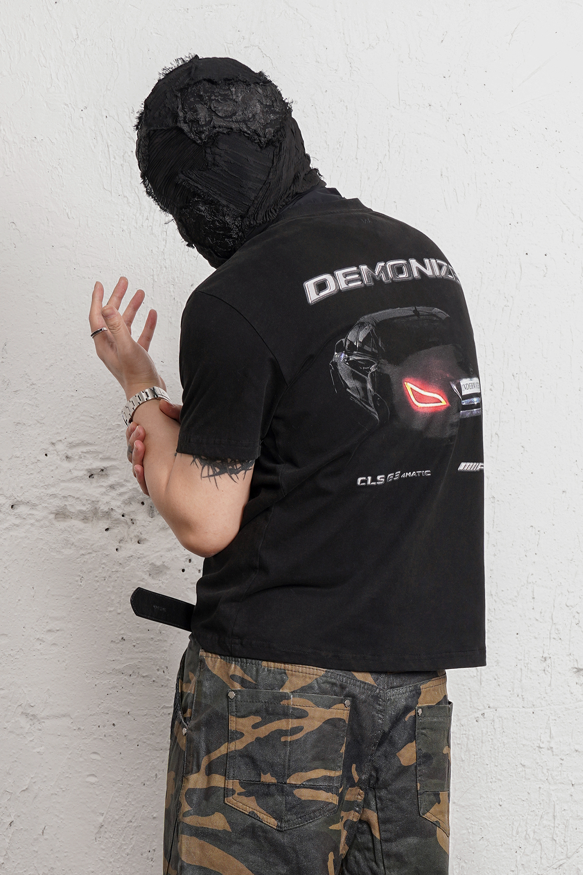 UNDERWATER Demon Eye Racing Graphic Washed T-Shirt