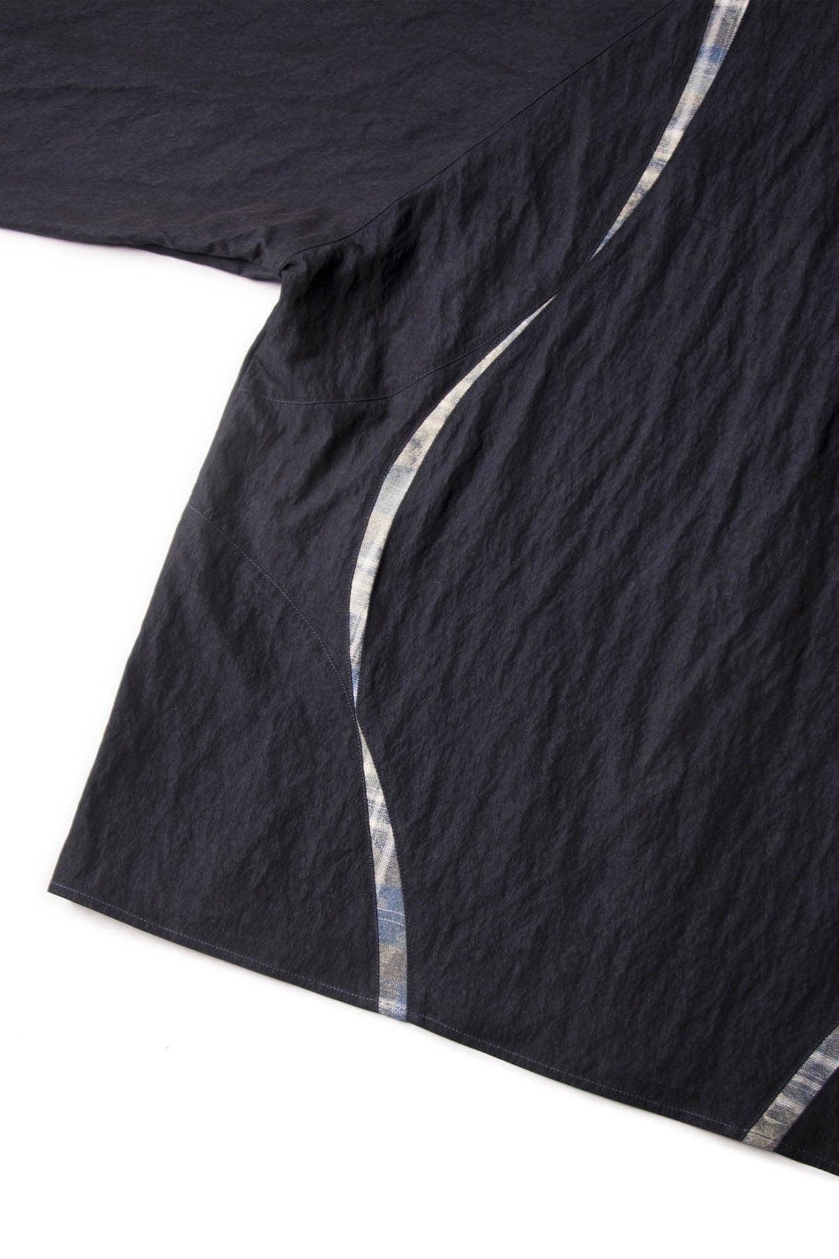 RELABEL Curved Panel Shirt