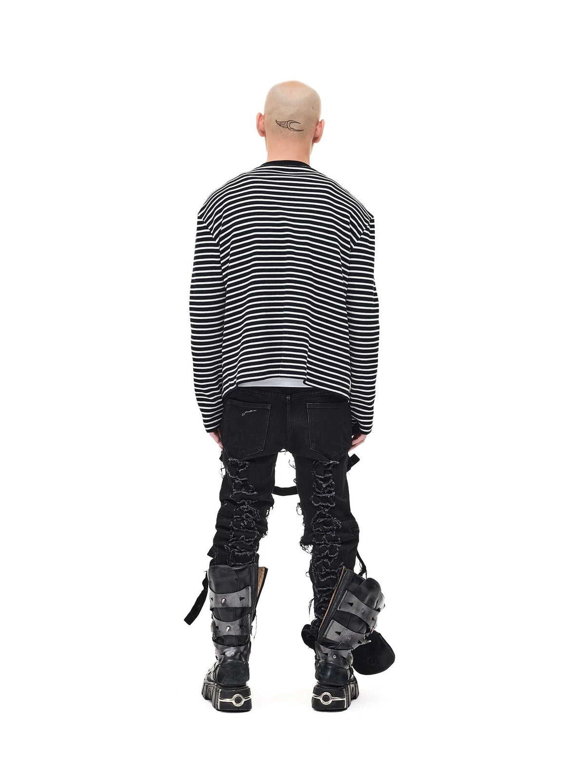 WHISTLEHUNTER Striped Badge Snap Slim Cardigan