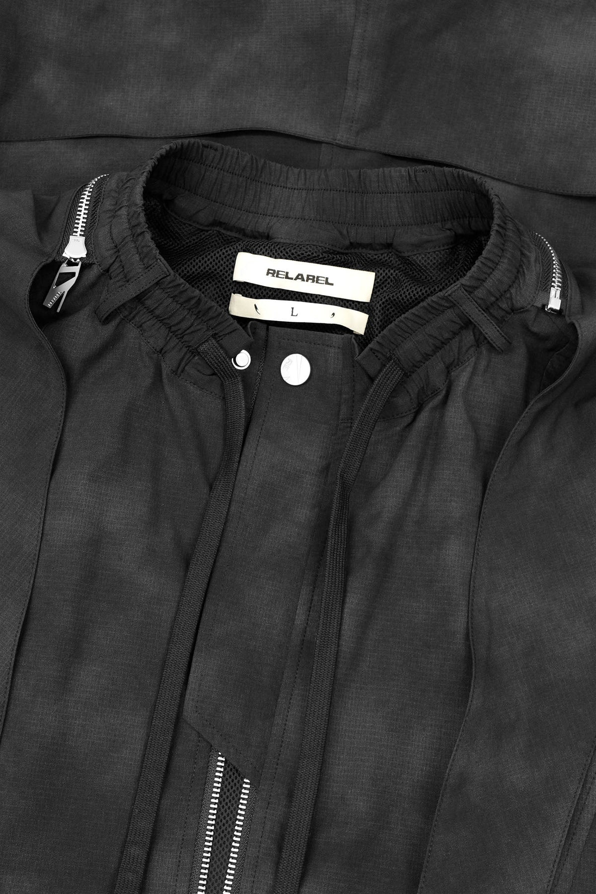 RELABEL Detachable Hood Big-Pocket Vest