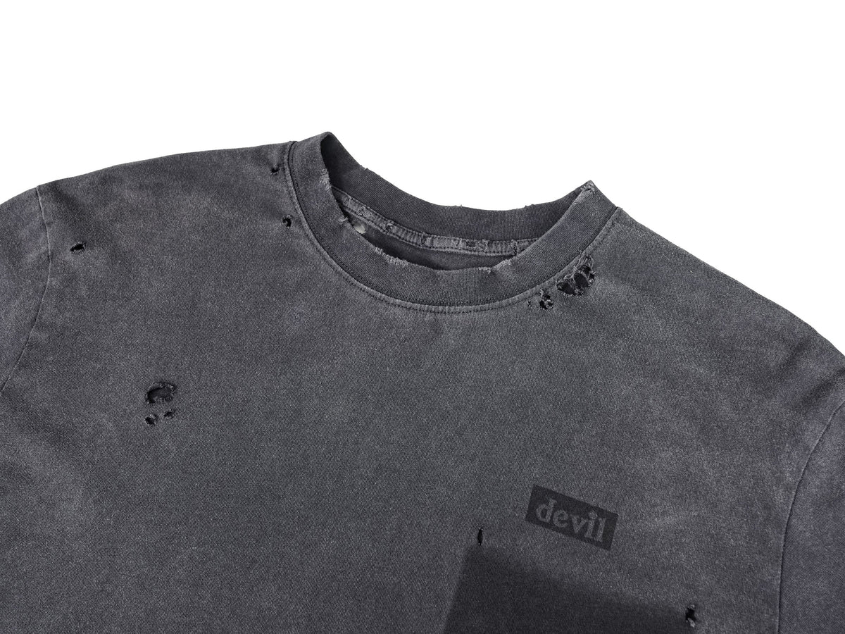 UNDERWATER Devil Distressed Long-Sleeve Tee