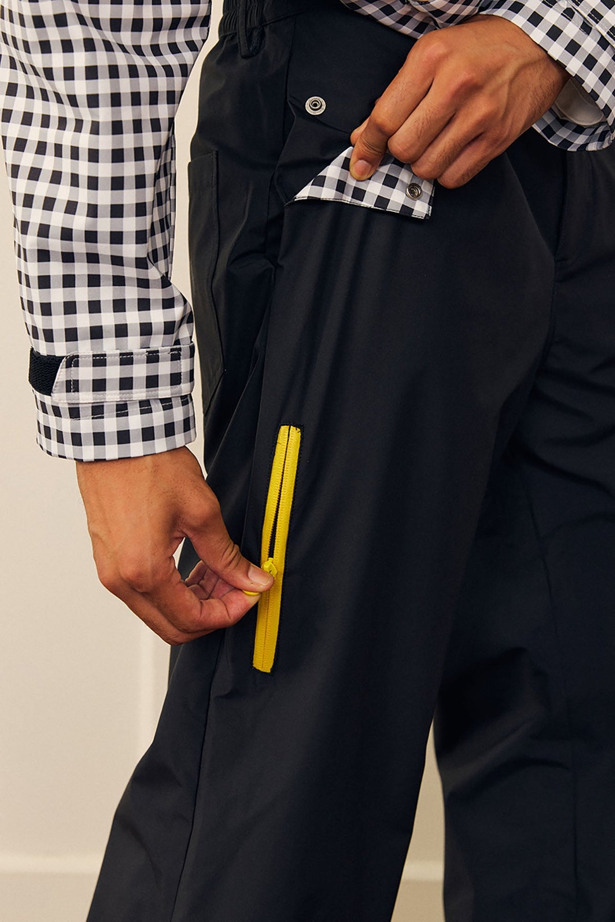 DONSMOKE Check Pocket Teflon Windproof Pants