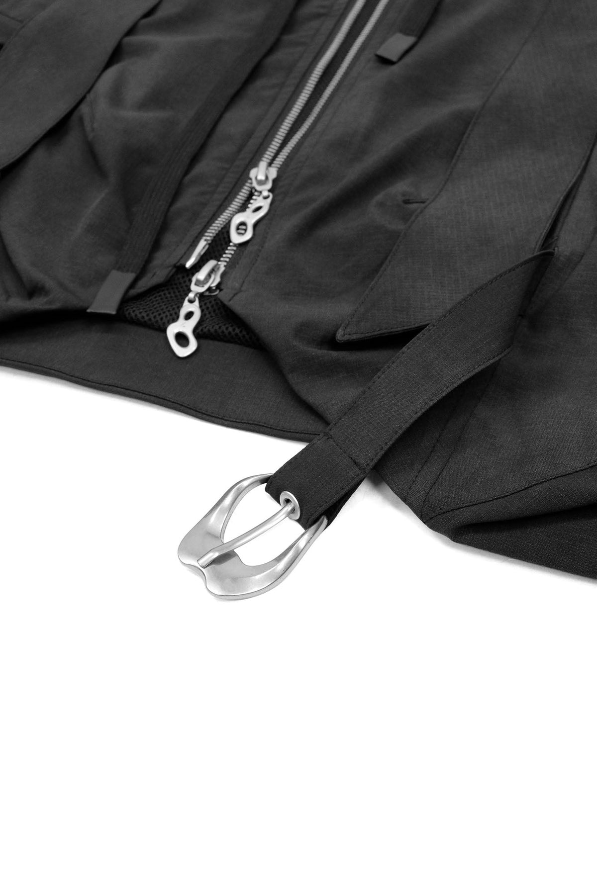 RELABEL Detachable Hood Big-Pocket Vest