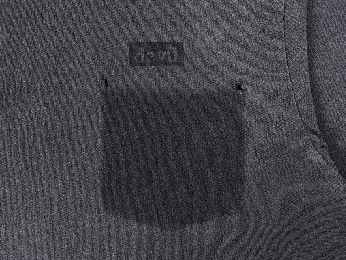 UNDERWATER Devil Distressed Long-Sleeve Tee