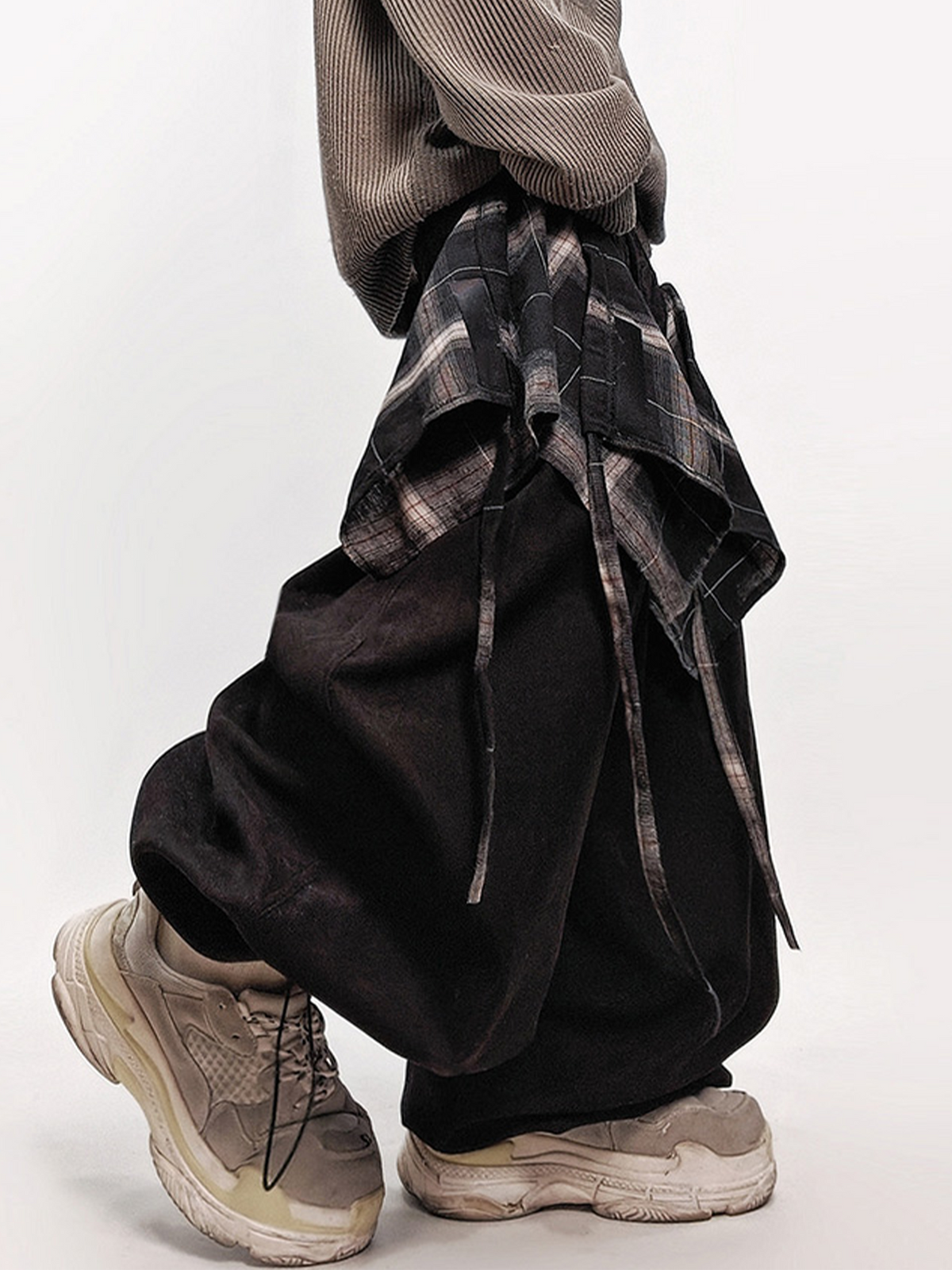 UUCSCC Layered Plaid Wide-Leg Jogger Pants