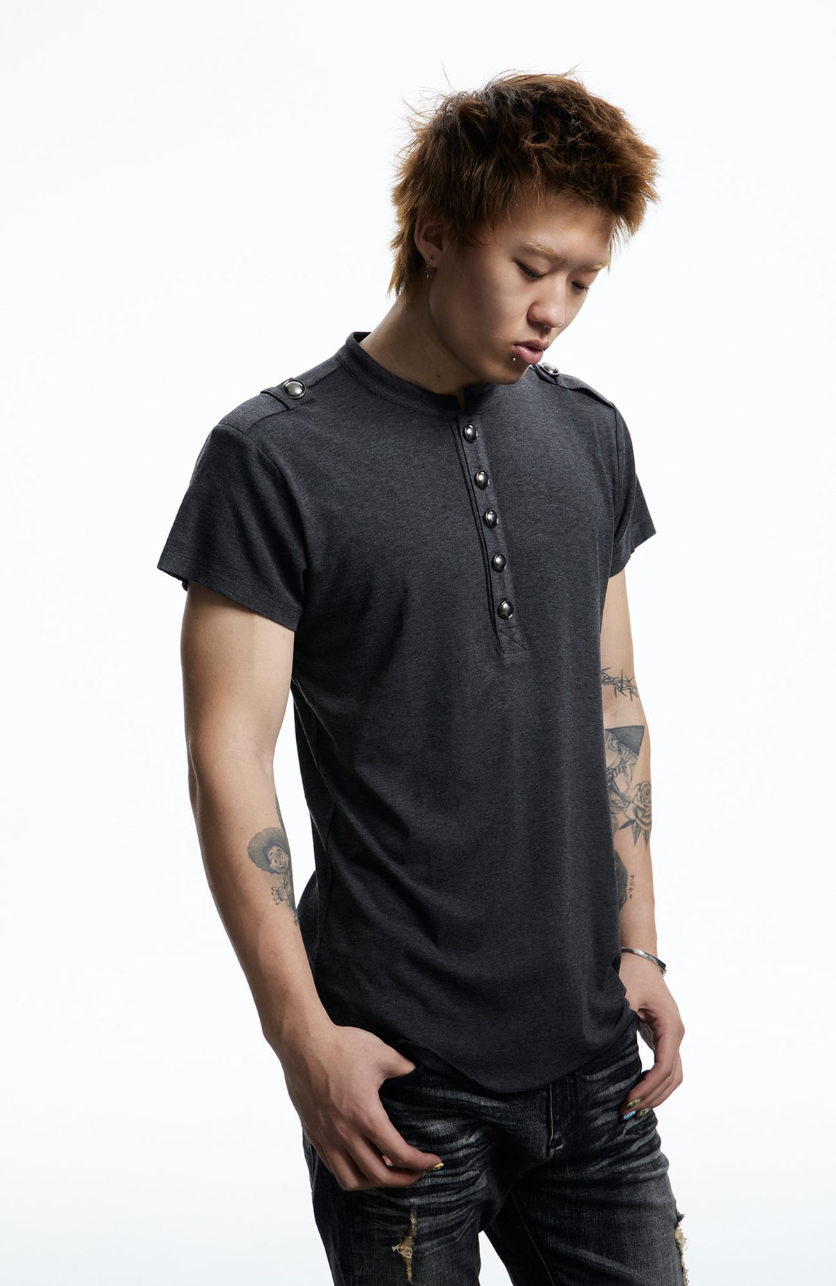 DND4DES Regal Braid Button T-Shirt