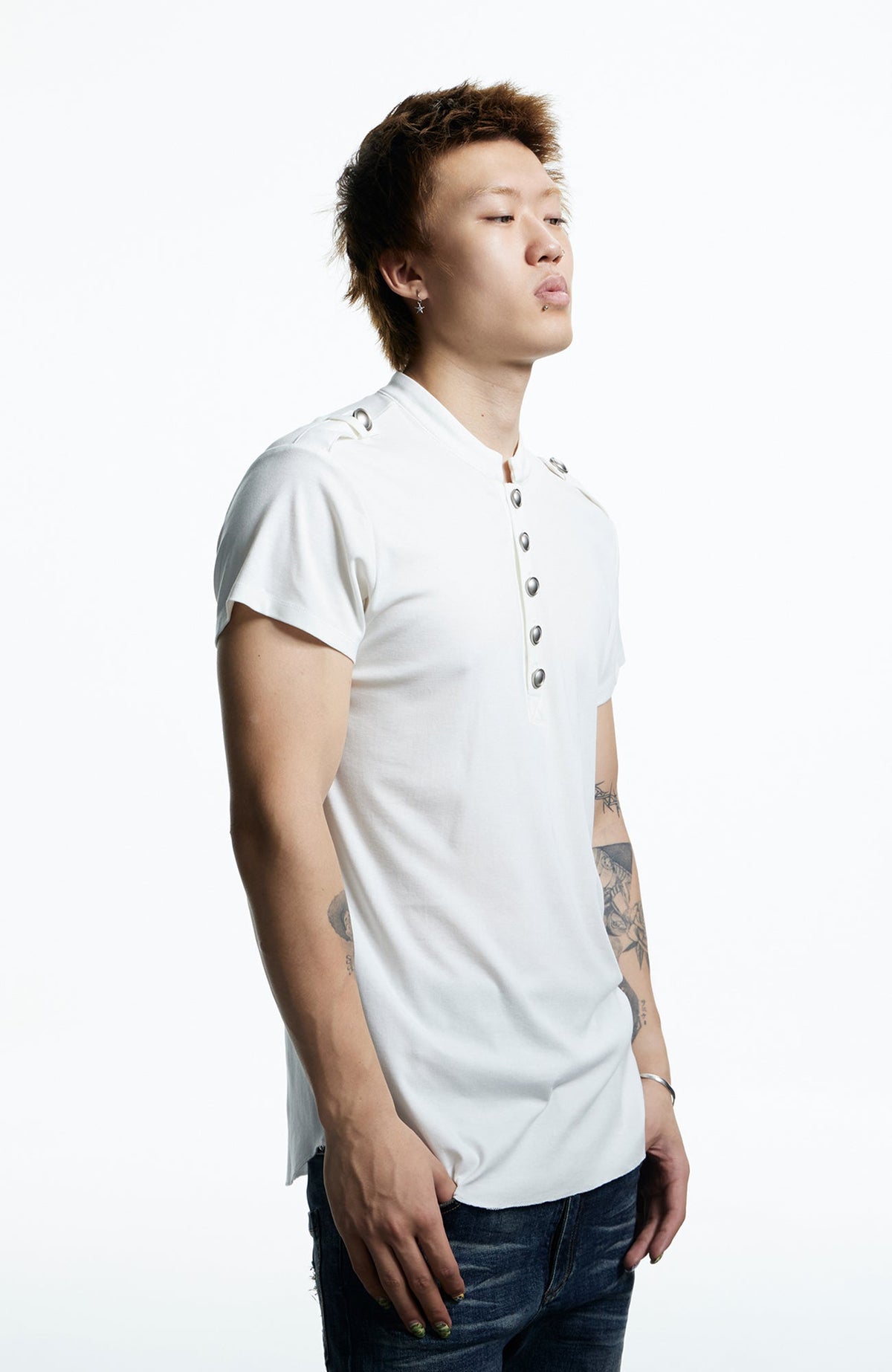 DND4DES Regal Braid Button T-Shirt