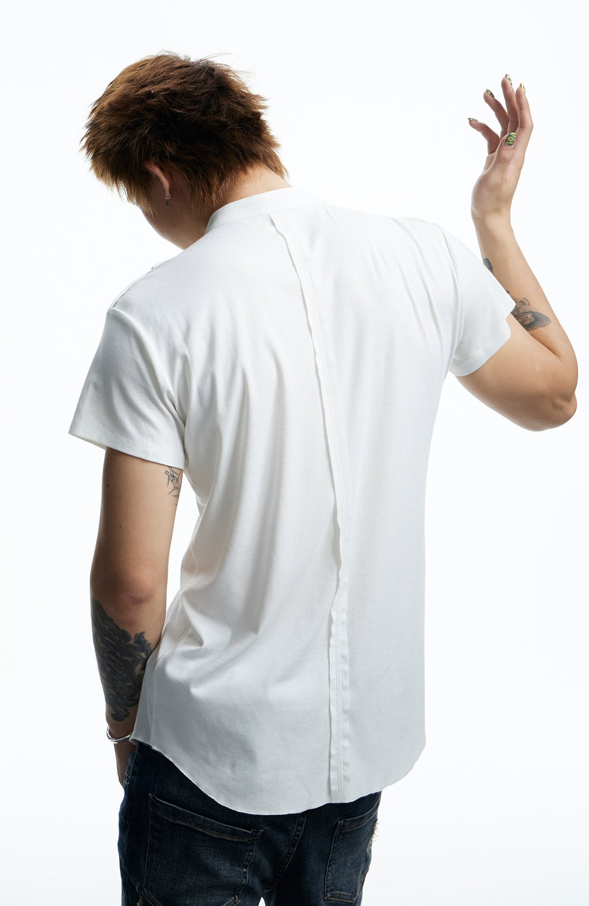 DND4DES Regal Braid Button T-Shirt