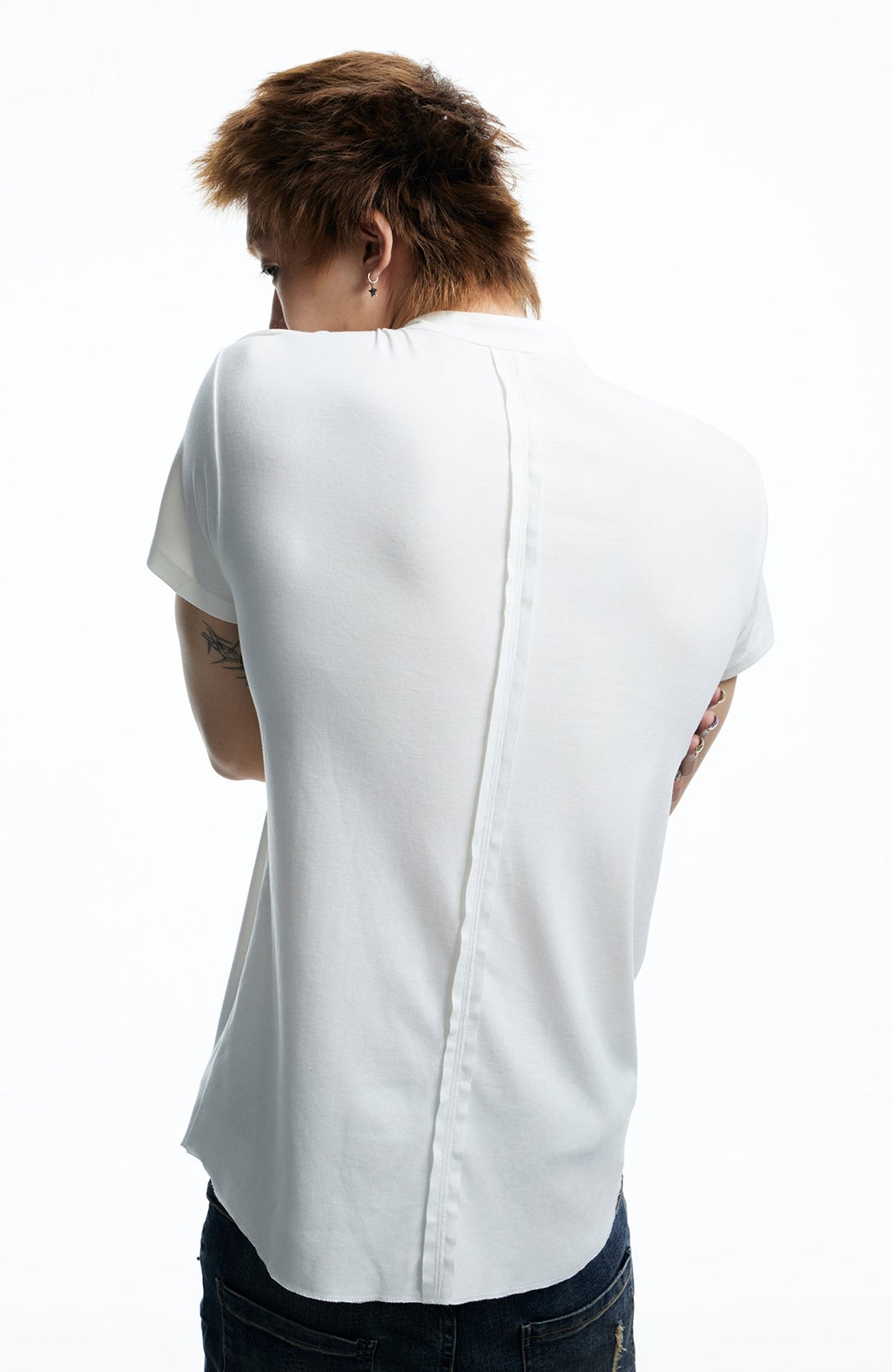 DND4DES Regal Braid Button T-Shirt