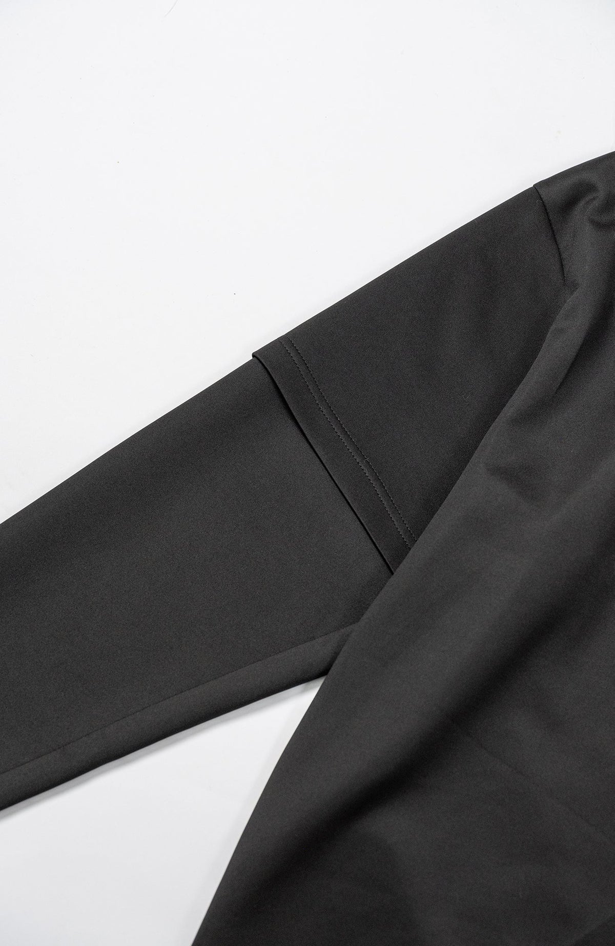 KADAKADA Diamond Graphic Layered Jersey