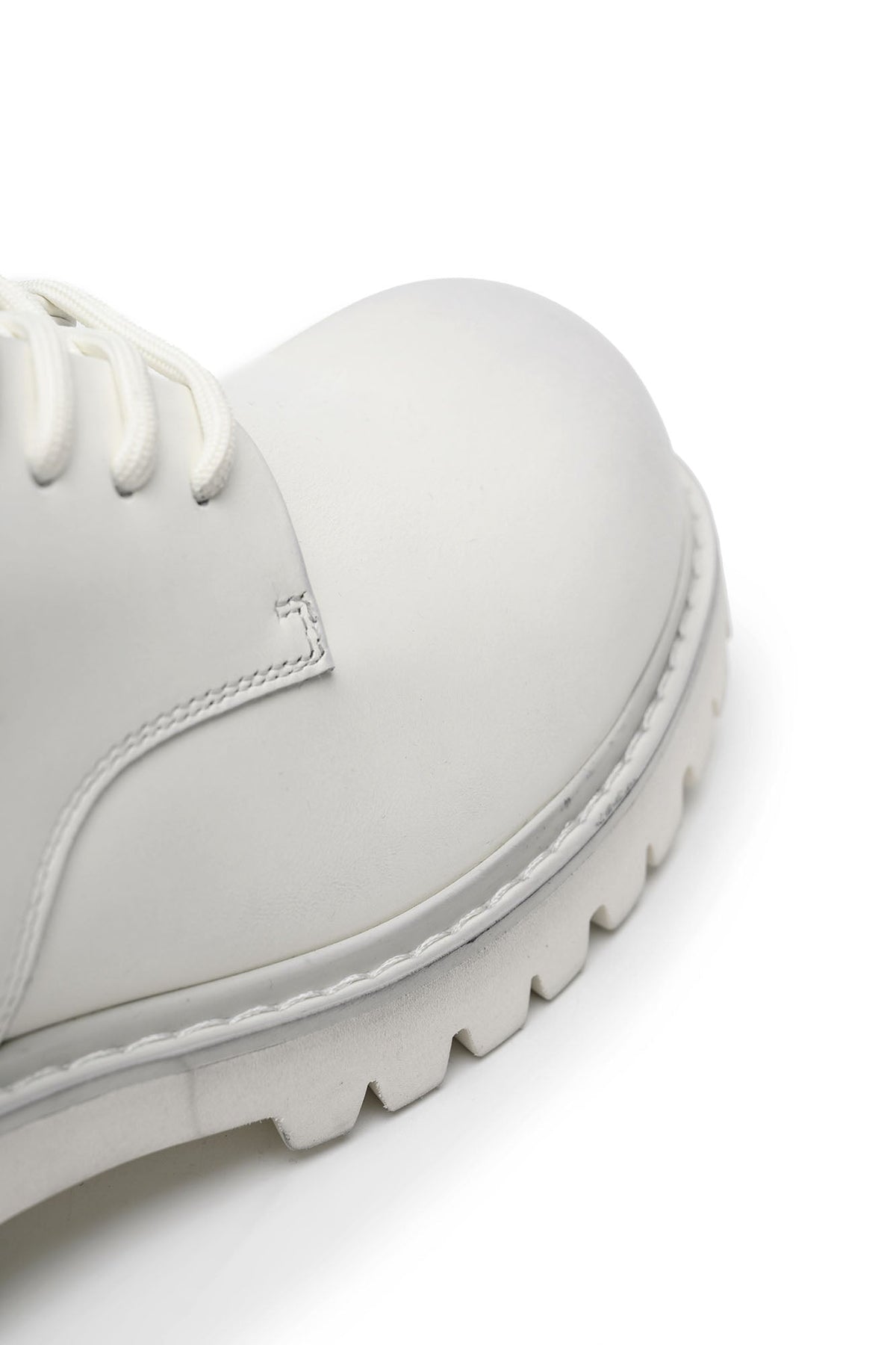 KREATE Distressed Matte Chunky Sole Derby