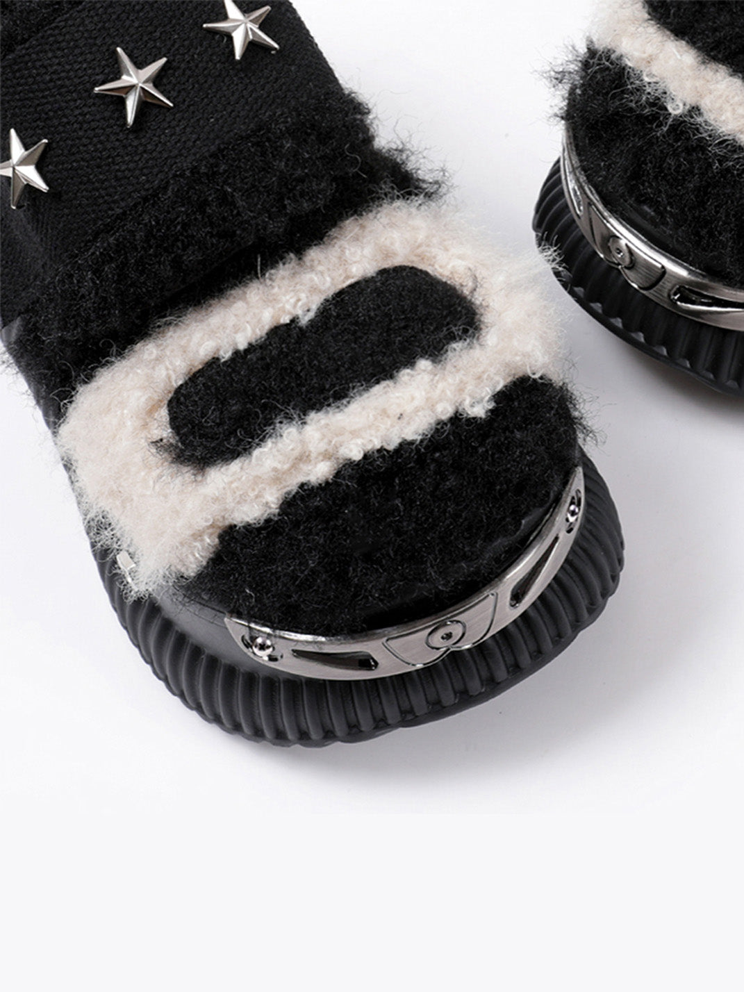 Beige Y2K Platform Fuzzy Star Detail Sneakers