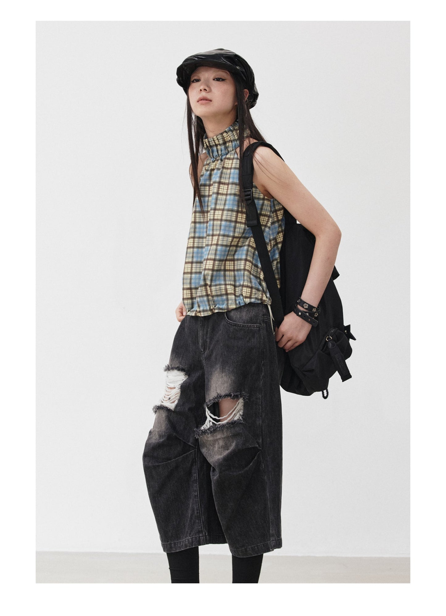 Distressed Black and Gray Knee-Pleated Denim Pants [ID:0016PA]