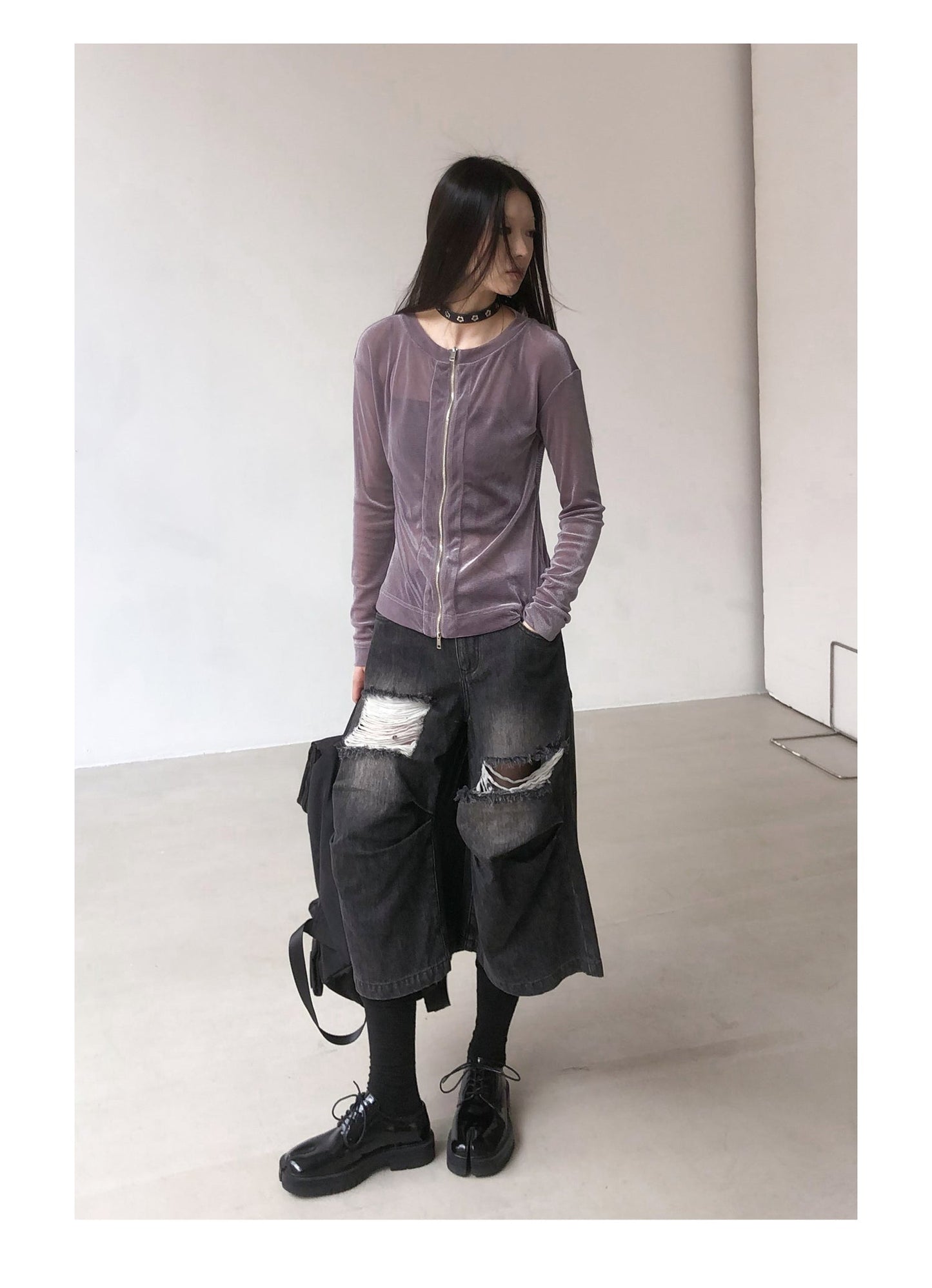 Distressed Black and Gray Knee-Pleated Denim Pants [ID:0016PA]