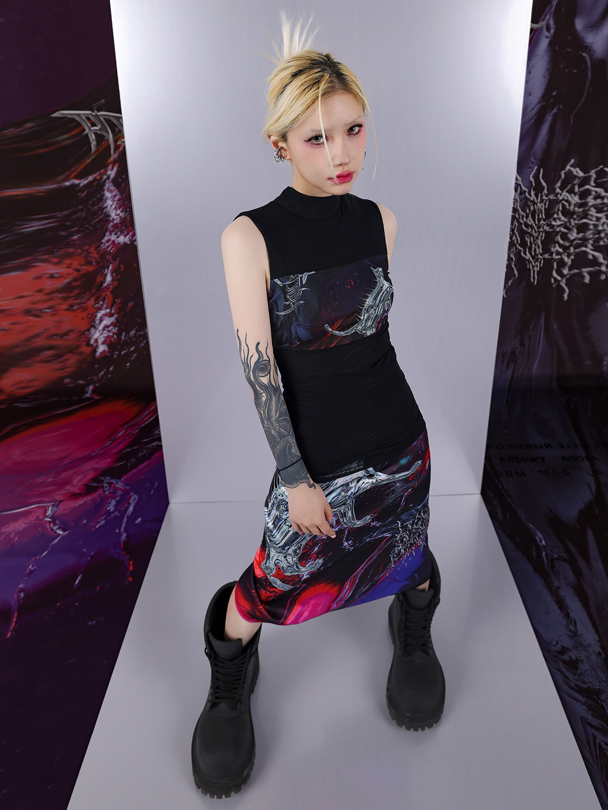 Cosmic Clash Rock-Electro Iridescent Thorn Print Wrap Reversible Skirt [ID:0067SK]